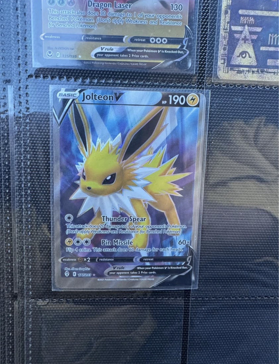 Pokemon Card Miscut Error - Jolteon V - 177/203 - Ultra Rare - Evolving Skies Pokemon Card Miscut Error - Jolteon V - 177/203 - Ultra Rare - Evolving Skies