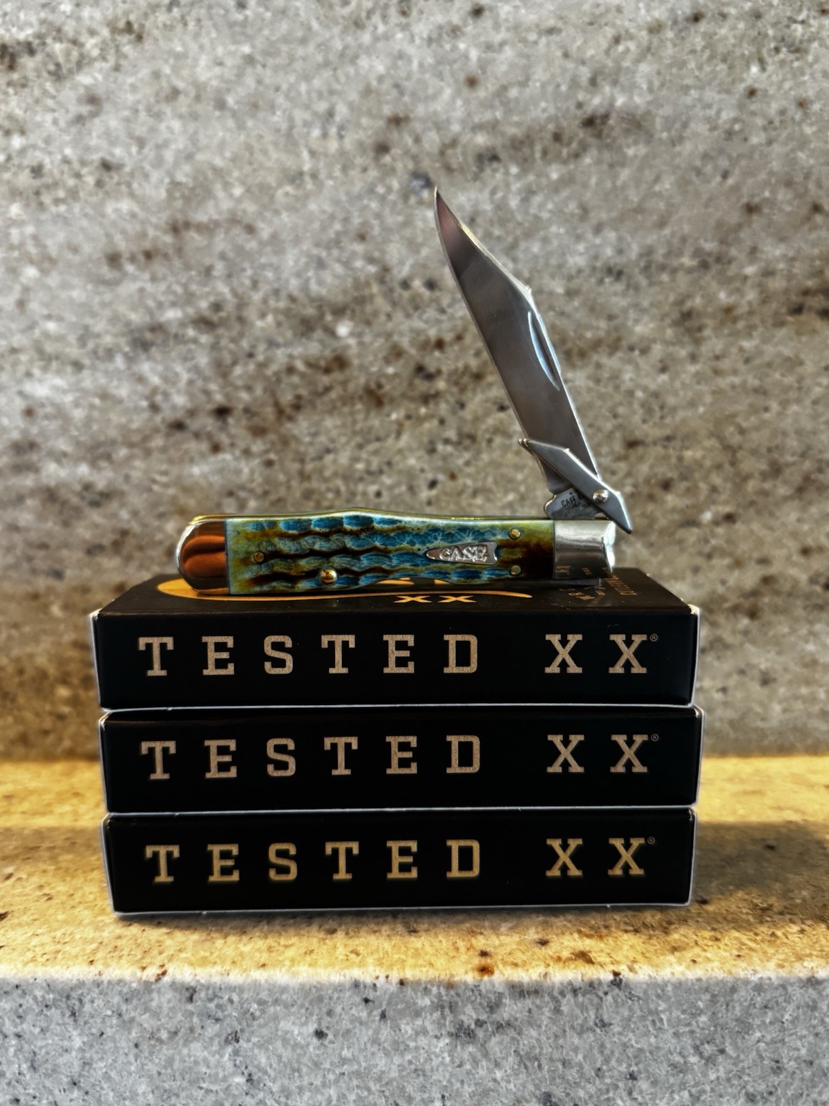 NIB 2026 Case XX USA Burnt Sea Dragon Bone Cheetah Cub Knife 611 1/2L SS 25259 C NIB 2026 Case XX USA Burnt Sea Dragon Bone Cheetah Cub Knife 611 1/2L SS 25259 C