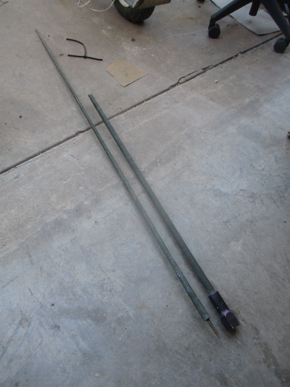 2 pc Whip Antenna Used, for AS-3900/VRC Spring Base ONLY, for SINCGARS in HMMWV 2 pc Whip Antenna Used, for AS-3900/VRC Spring Base ONLY, for SINCGARS in HMMWV