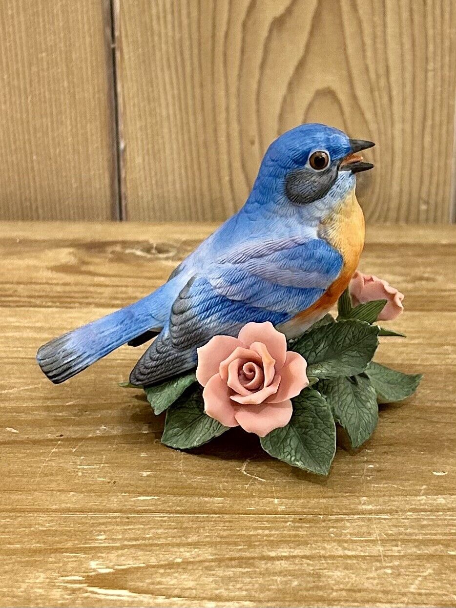 Vintage Lenox Eastern Bluebird Porcelain Figurine 1986 Garden Bird Collection