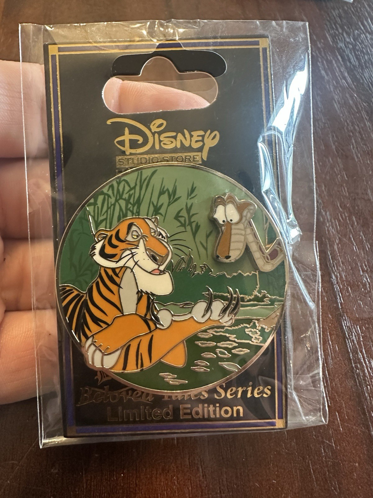 Disney DSF DSSH Dark Tales  The Jungle Book villains Shere Khan and Kaa LE pin