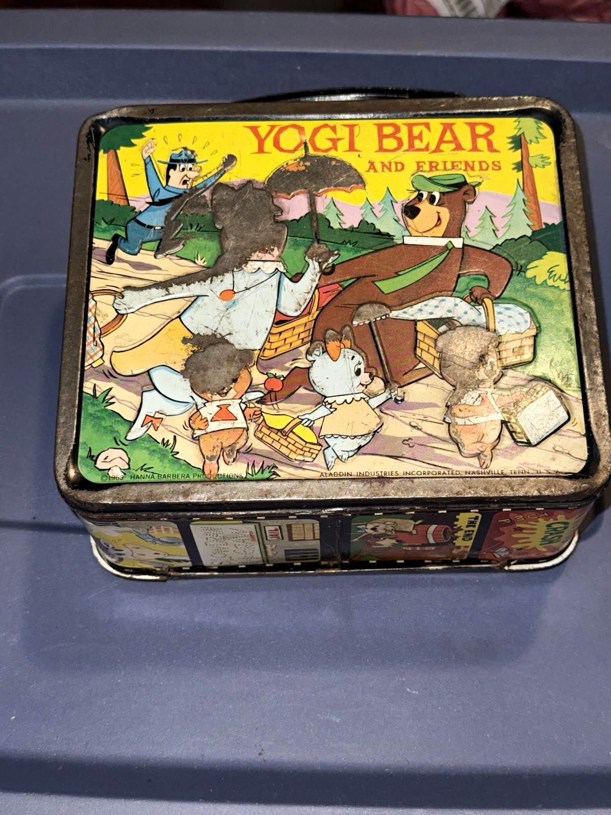 Aladdin Yogi Bear and Friends Metal Lunchbox Hanna-Barbera Pre-1970