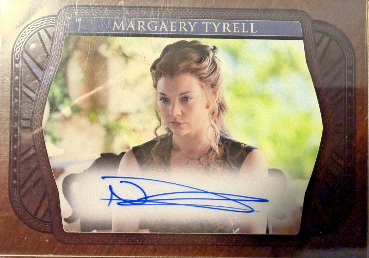 Game of Thrones Legends of the Realm Natalie Dormer Dragonglass Autograph 4/22