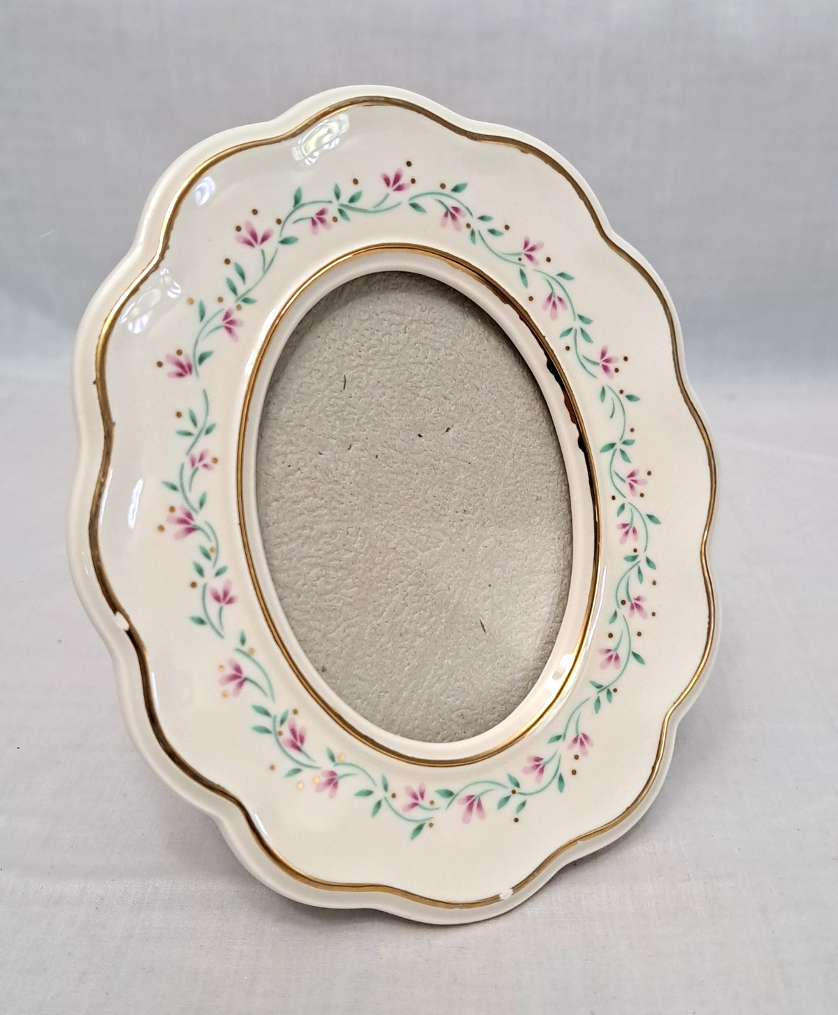Vintage Ceramic Floral Photo Frame Cottagecore Shabby Chic Pink Rose Garland