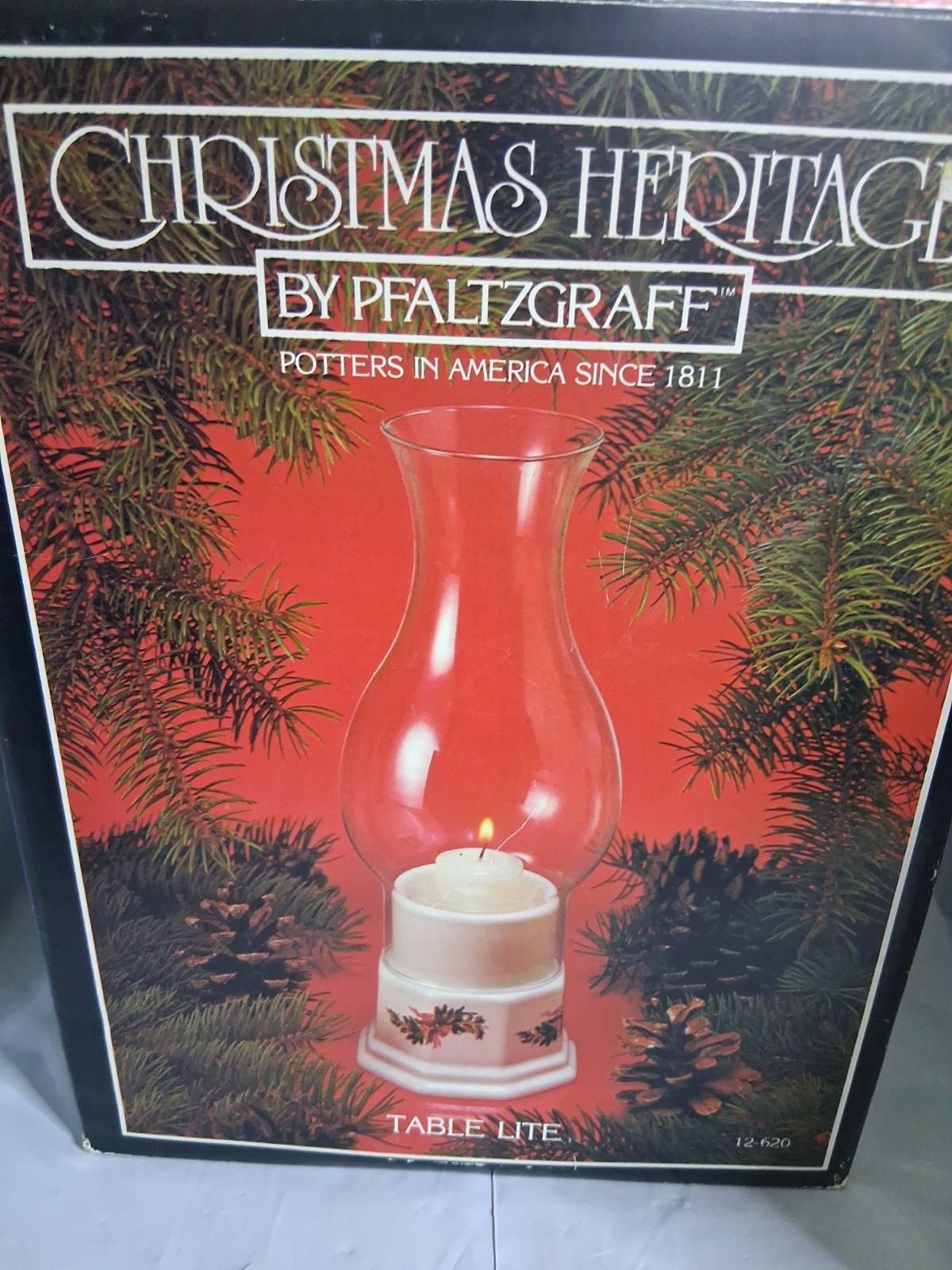 Vintage 1990\'s Christmas Heritage by Pflatzgraff Hurricane Table Lite 12x7x10