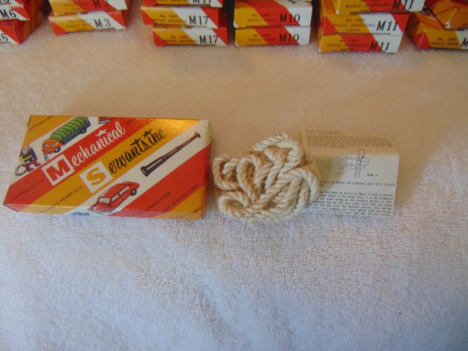 Vintage NOS Mechanical M20 Magic Rope Pranks Magic Novelties Tricks Gags In Box Vintage NOS Mechanical M20 Magic Rope Pranks Magic Novelties Tricks Gags In Box