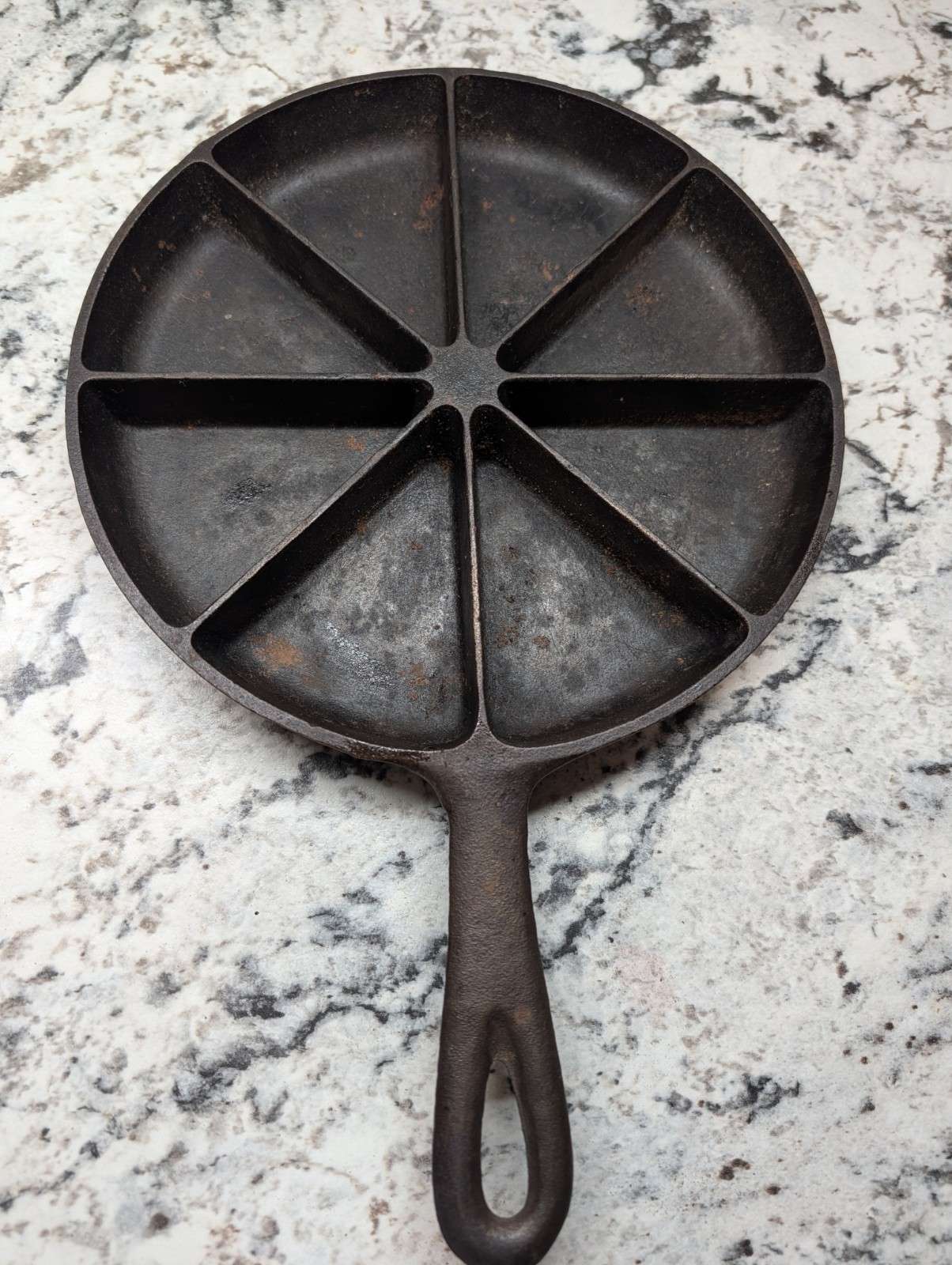 Vintage Cast Iron Corn Bread Skillet 8 Wedge Pat Pending Cornbread Pan