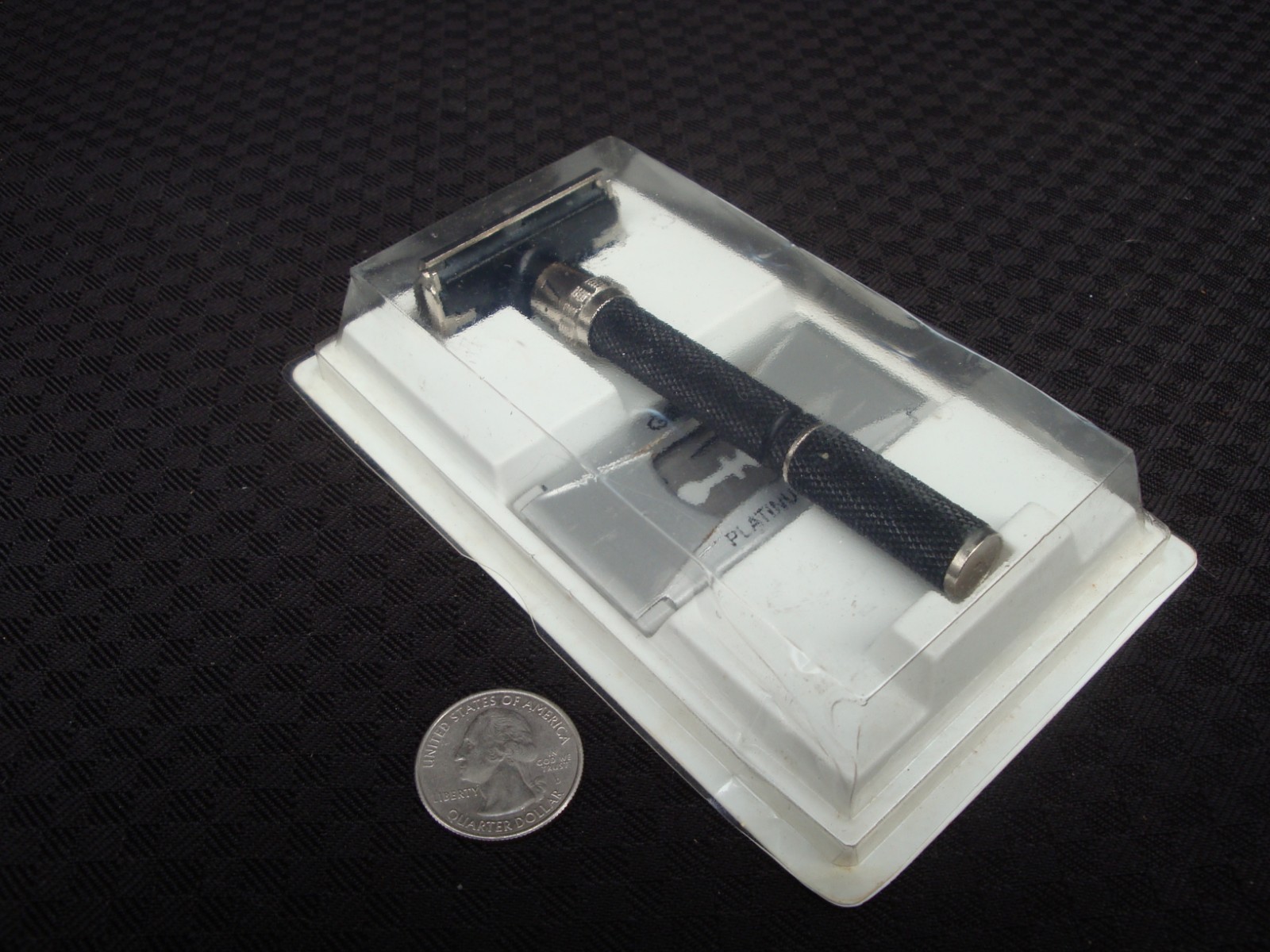 1971 Gillette Super Adjustable Black Beauty Safety Razor with Case