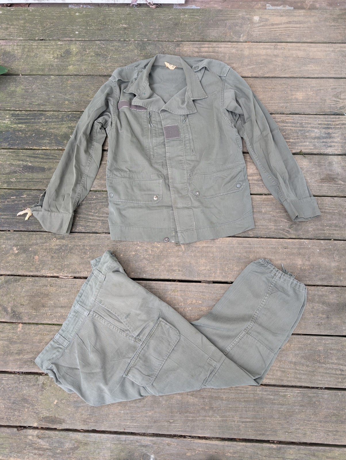 FRENCH ARMY F1 OD GREEN UNIFORM SHIRT PANTS SMALL COLD WAR