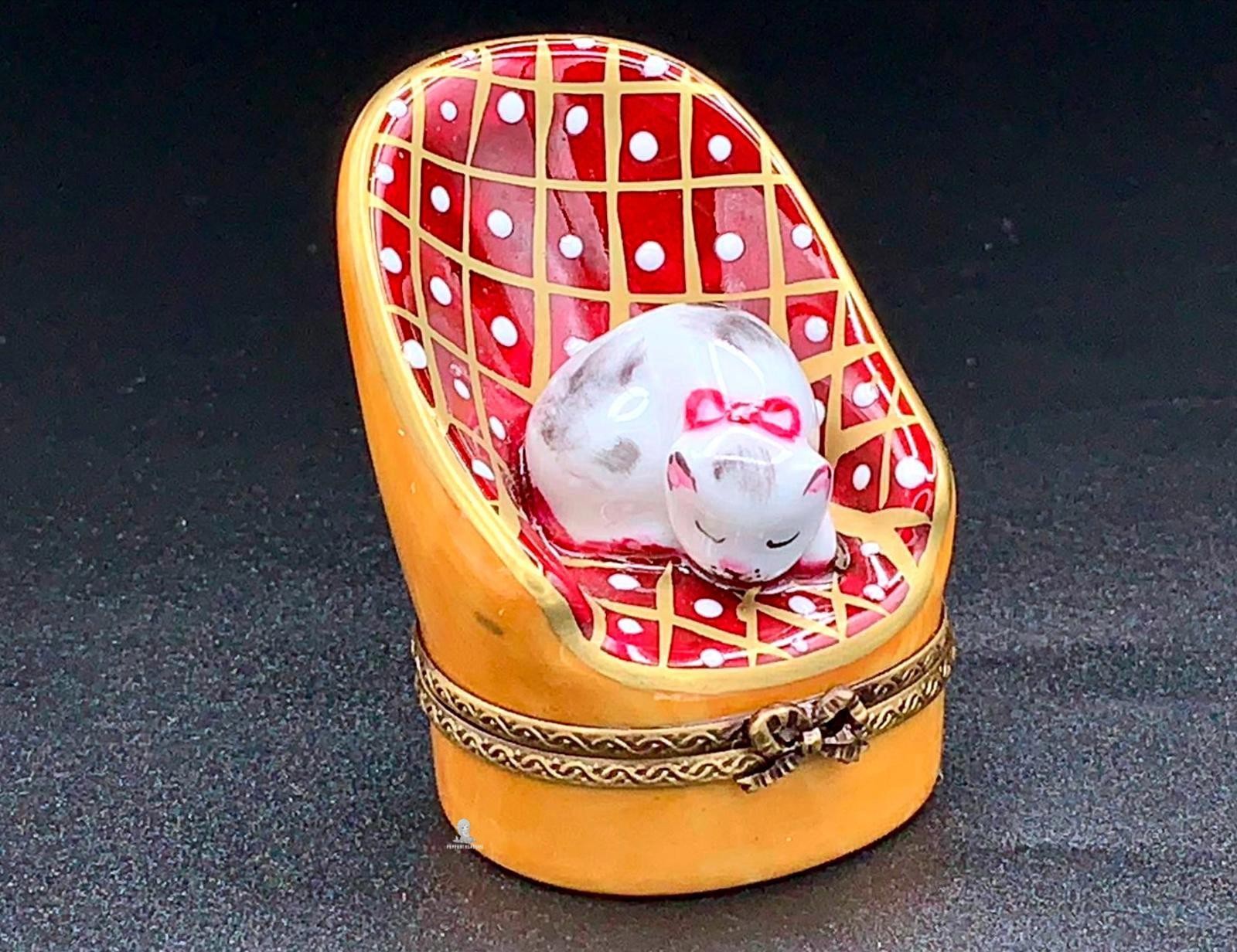 Authentic Rochard Limoges France Peint Main Cat Basket Trinket Box Yarn Authentic Rochard Limoges France Peint Main Cat Basket Trinket Box Yarn