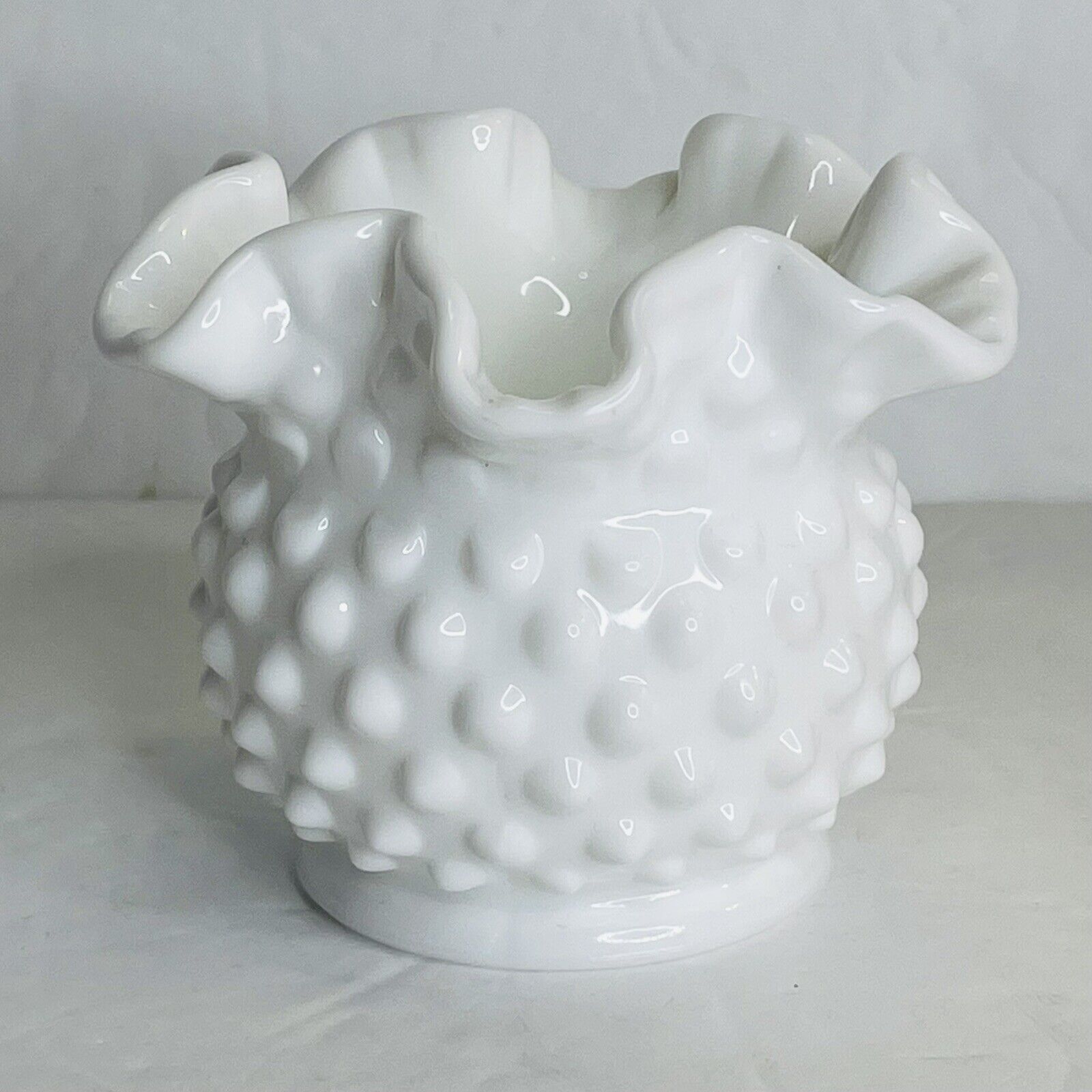 Vtg Fenton Hobnail Vase Milk Glass White Scalloped Ruffled Edge 4.5 Tall Round