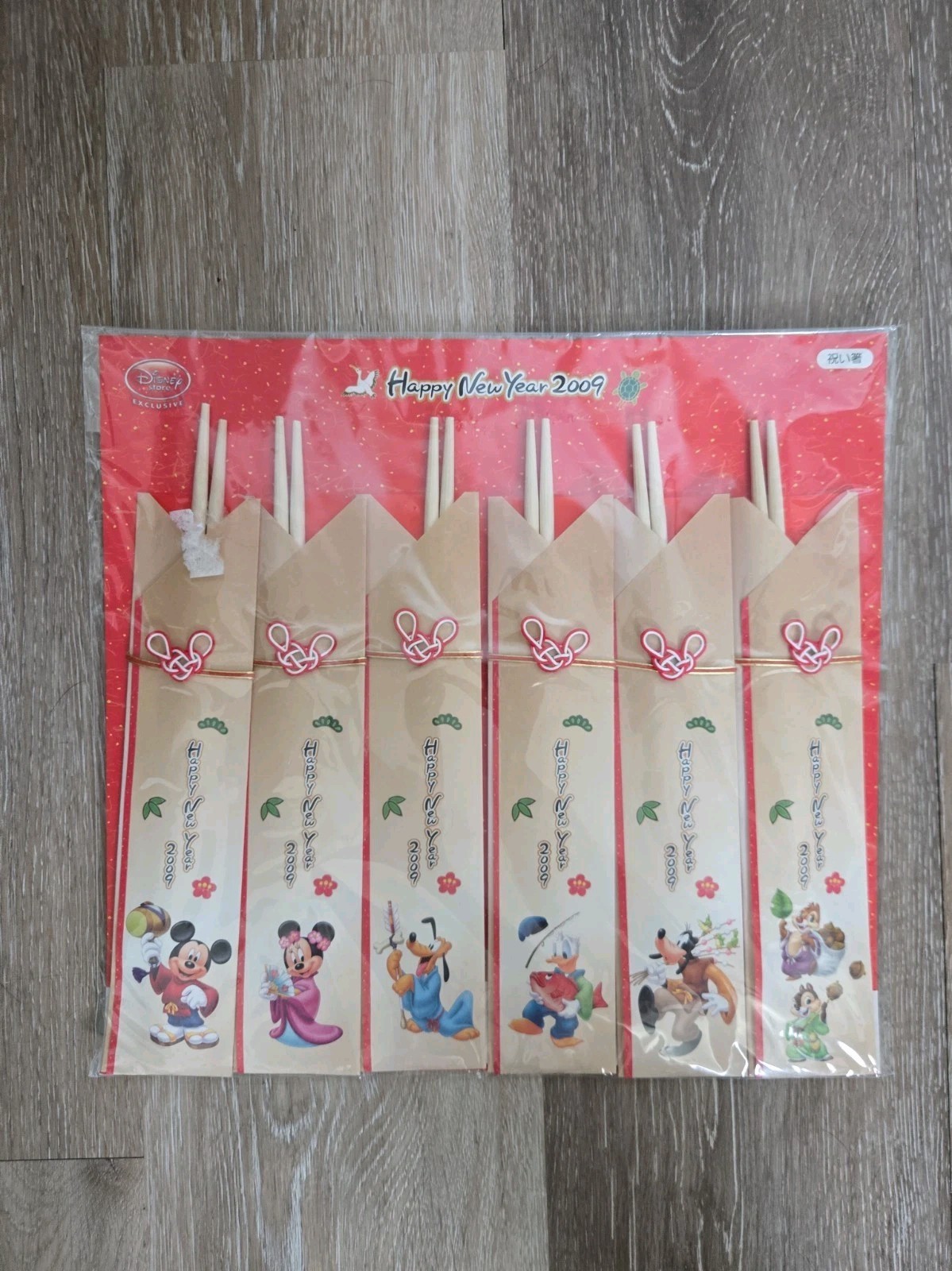 Tokyo Disney Resort 2009 Happy New Year Chopsticks Set 6 Pairs Sealed RARE Tokyo Disney Resort 2009 Happy New Year Chopsticks Set 6 Pairs Sealed RARE