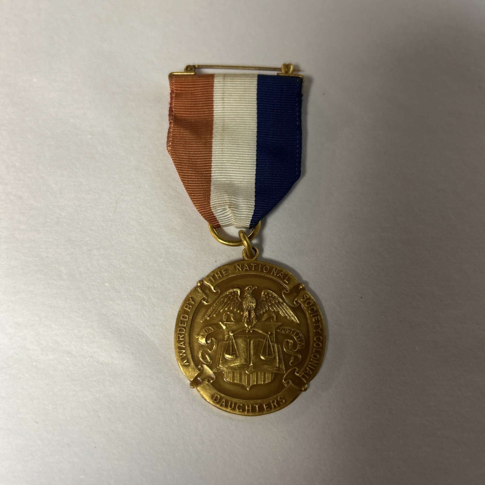 DAR National Society Colonial Daughters American Rev. Award Merit BADGE NSCD