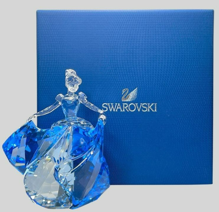 NO CHIPS Swarovski Crystal Disney Princess Cinderella Limited Ed 2015 - 5089525