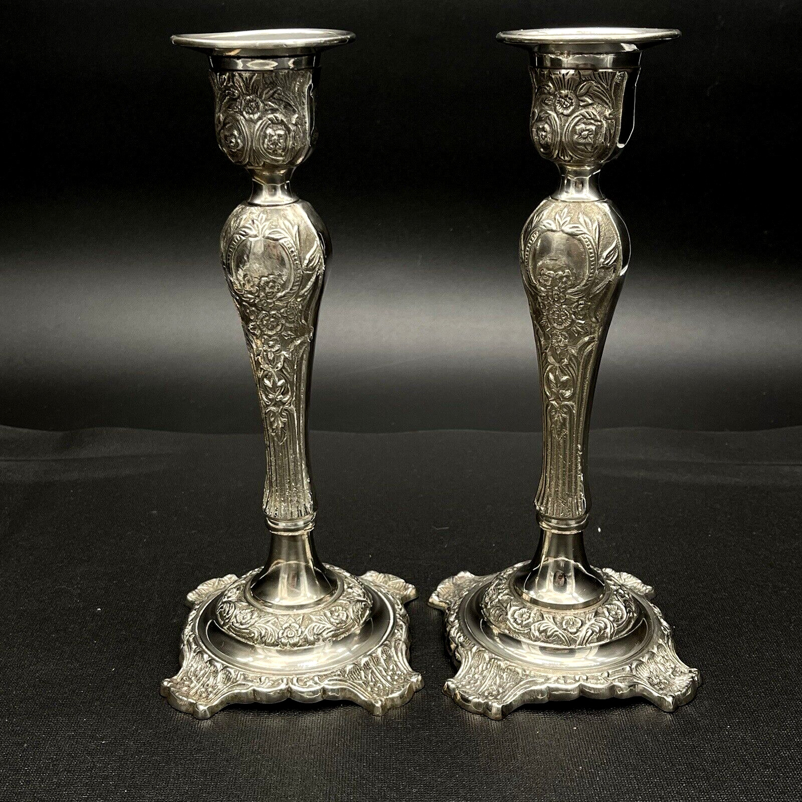 PAIR VINTAGE Wm Rogers & Son Pair Silverplate Candlesticks Victorian Rose 10\