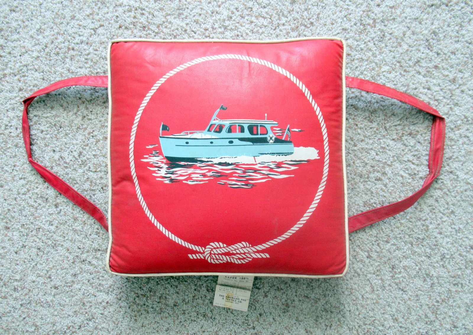 Vintage 1960s Tapatco Cabin Cruiser Boating Red Vinyl Boat Seat Cushion VGC Vintage 1960s Tapatco Cabin Cruiser Boating Red Vinyl Boat Seat Cushion VGC