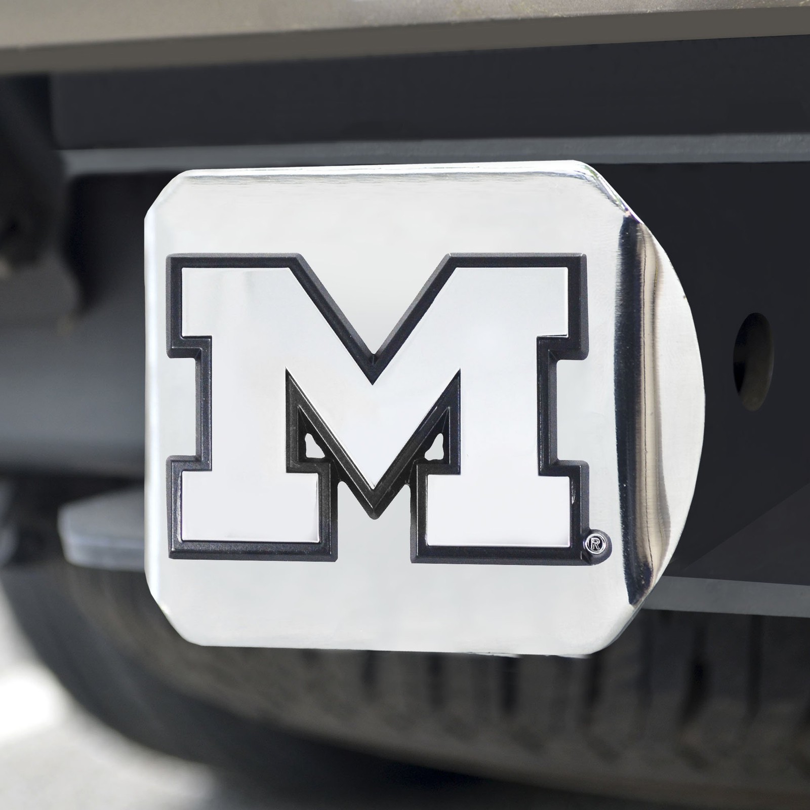 FANMATS 14996 Michigan Wolverines Chrome Metal Hitch Cover Chrome 3D Emblem