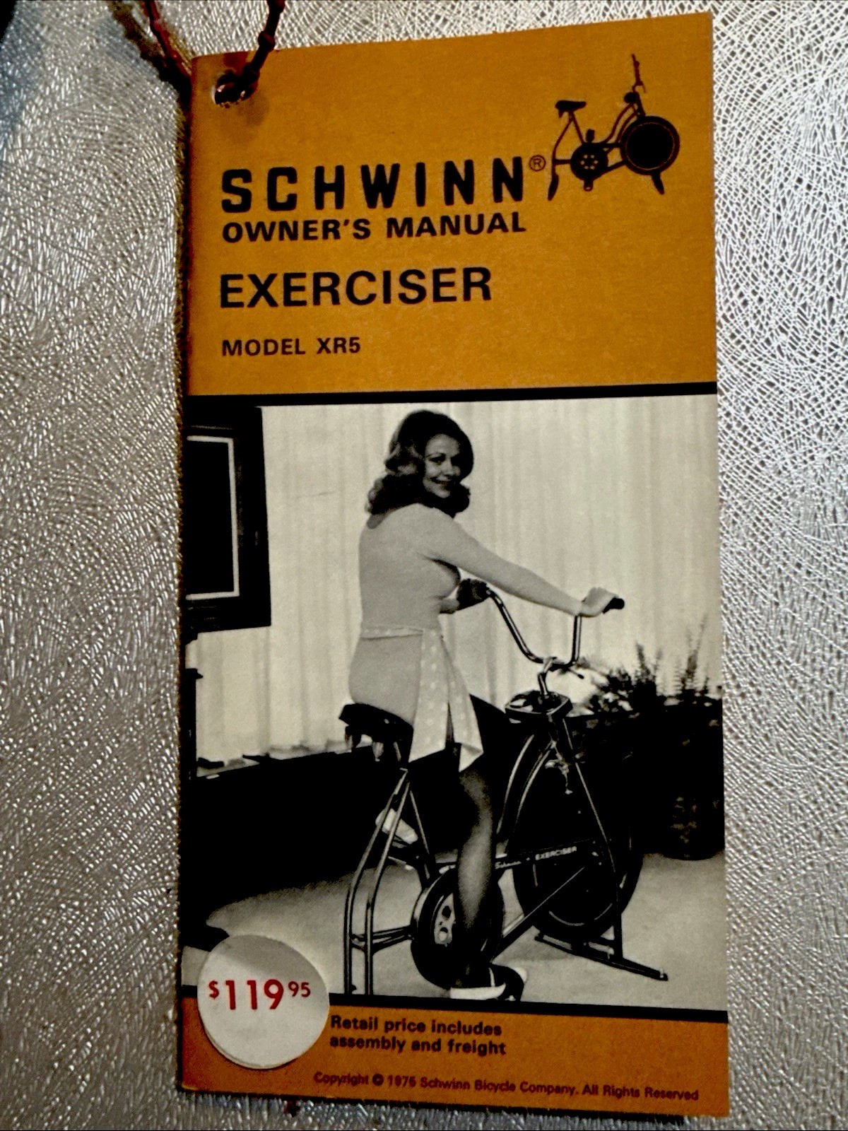 Schwinn Model XR5 Exerciser Vintage Owners Manual 1975 Original Booklet NM Schwinn Model XR5 Exerciser Vintage Owners Manual 1975 Original Booklet NM