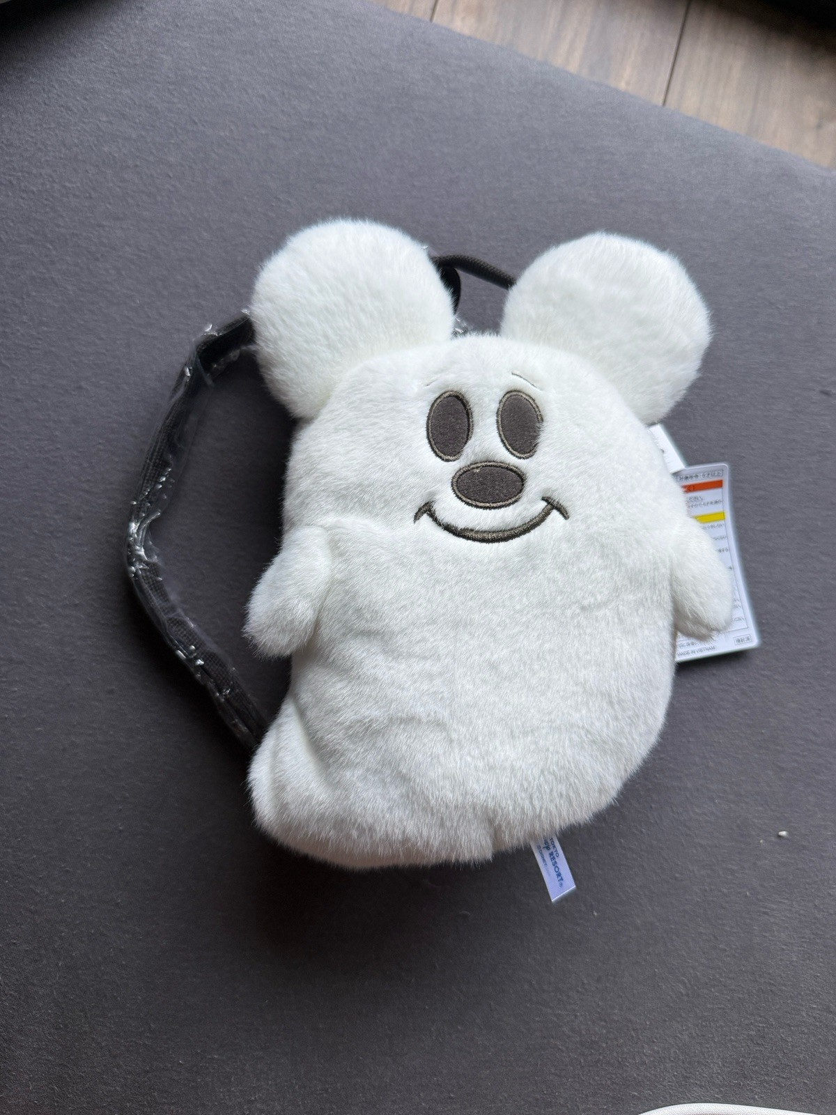 Tokyo Disney Resort Ghost Shoulder Bag Crossbody Halloween 2026 Japan US STOCK Tokyo Disney Resort Ghost Shoulder Bag Crossbody Halloween 2026 Japan US STOCK