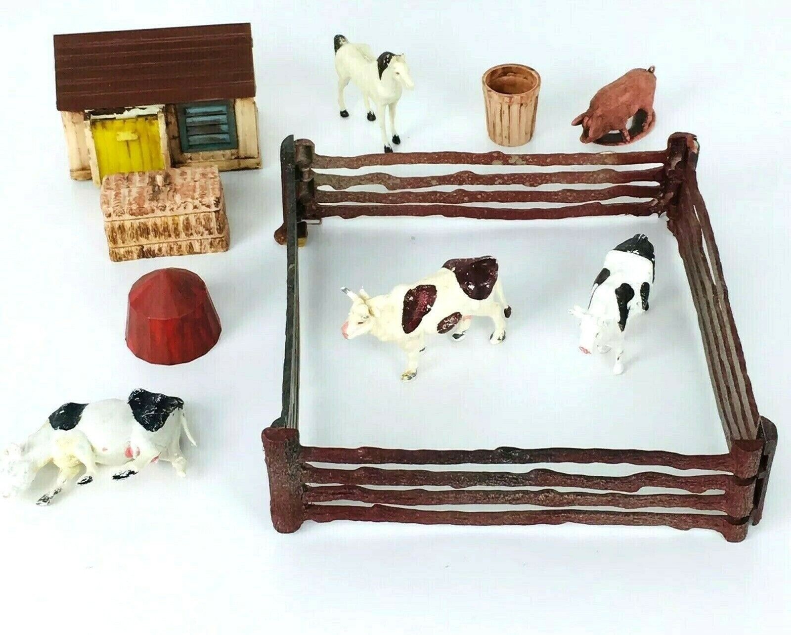 Vintage 70s Farmhouse Animals Barn Hard Plastic Kids Toy Set Hong Kong