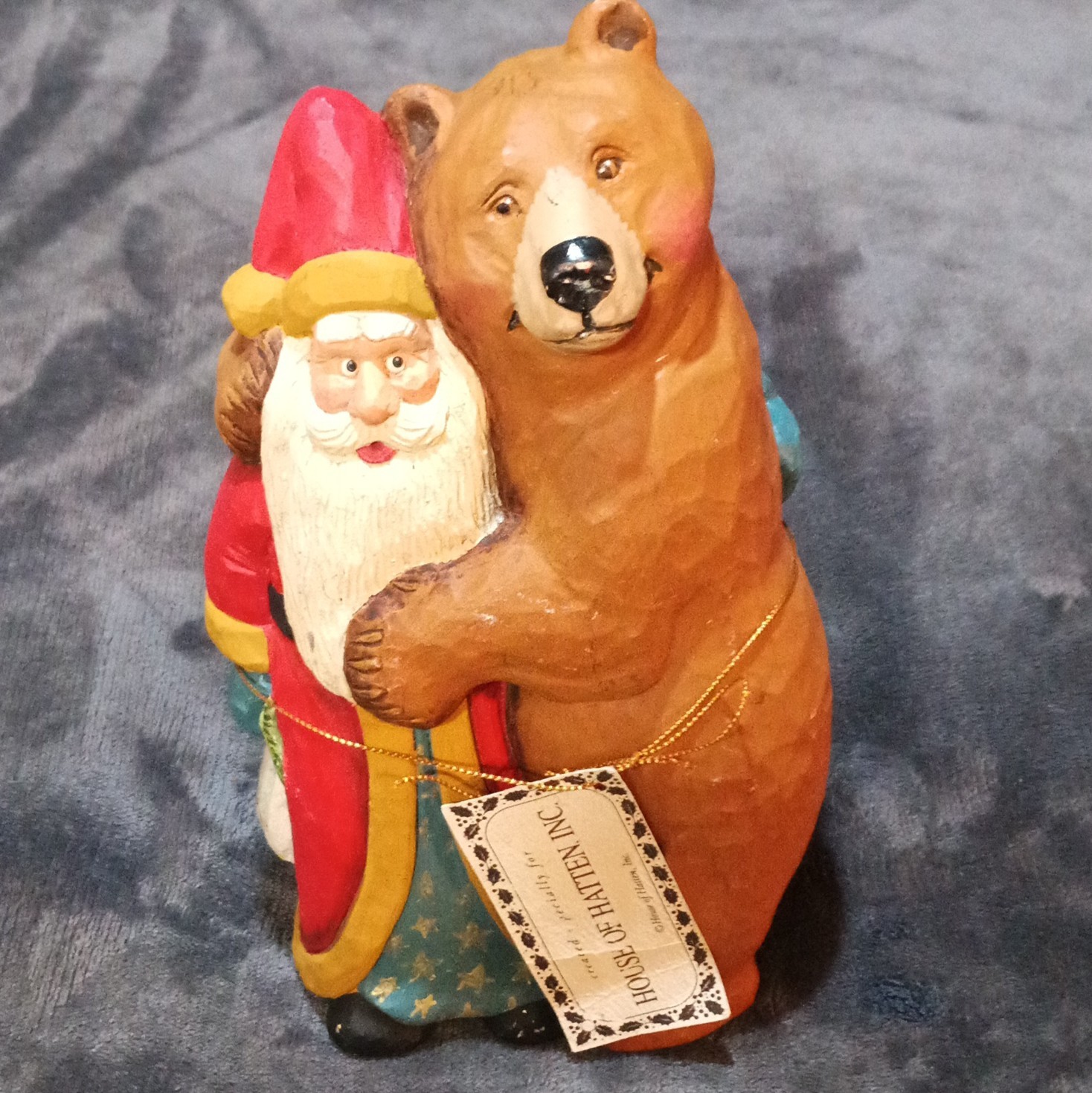 VTG 1996 House of Hatten Santa\'s Kingdom Santa & Bear by Susan Smith #1590/5000