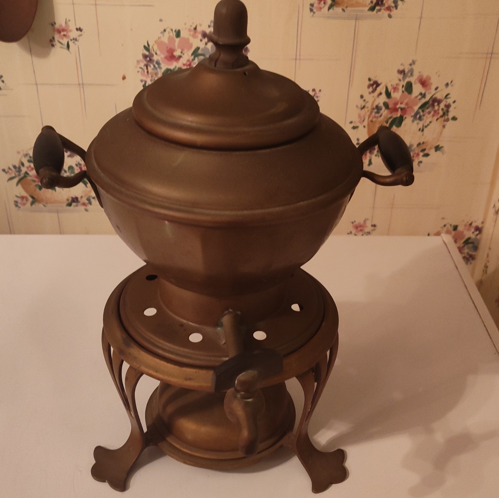 Antique Jos. Heinrichs Copper Samovar Tea/Cof Urn w Burner Stand – Early 1900s Antique Jos. Heinrichs Copper Samovar Tea/Cof Urn w Burner Stand – Early 1900s