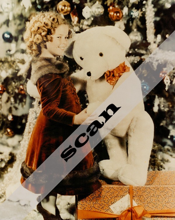 Shirley Temple Christmas 8X10 PHOTO #A297 Shirley Temple Christmas 8X10 PHOTO #A297
