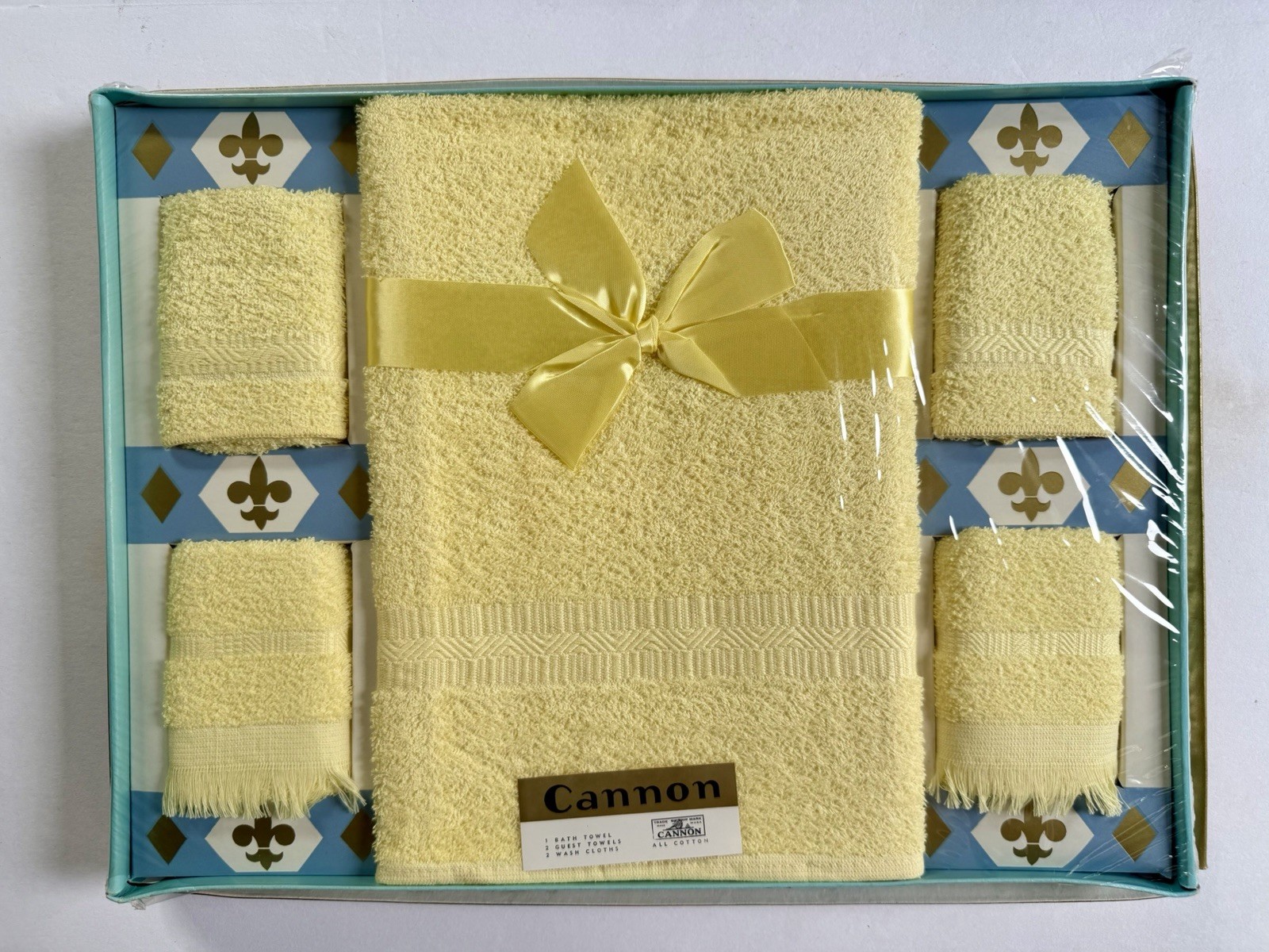 NOS Vintage Cannon Yellow Cotton Towel & Washcloth Set of 5 Made in USA NOS Vintage Cannon Yellow Cotton Towel & Washcloth Set of 5 Made in USA