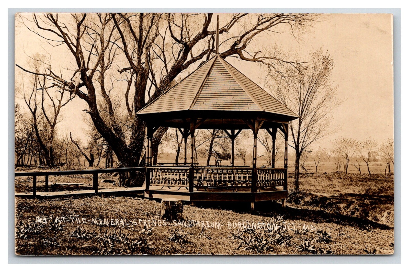 RPPC Mineral Springs Sanitarium, Burlington Junction, Mo. Missouri RPPC Mineral Springs Sanitarium, Burlington Junction, Mo. Missouri