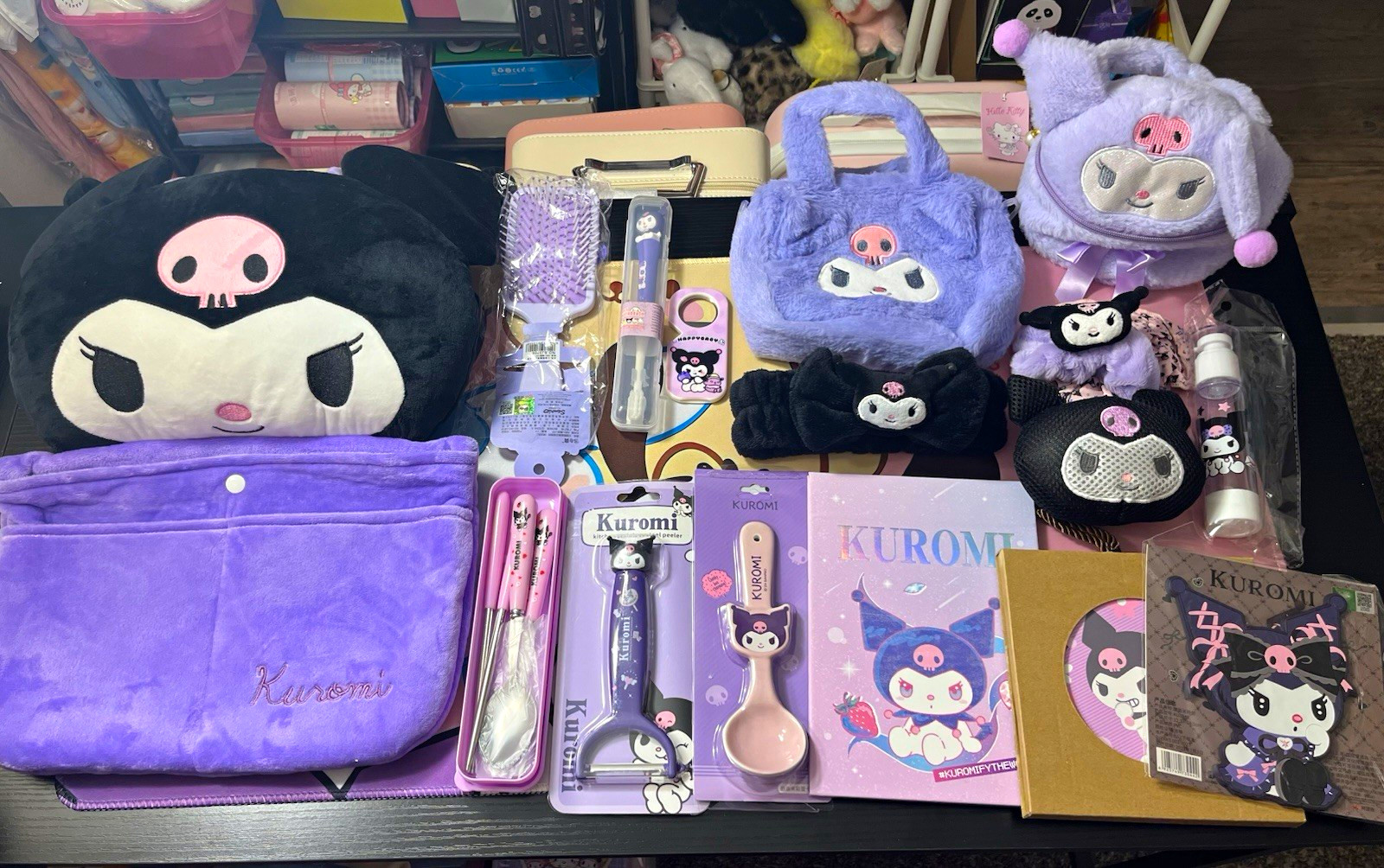 Sanrio Kuromi Plush Bags Storage Bag Big Mirror KitchenWear Toothbrush & Brush Sanrio Kuromi Plush Bags Storage Bag Big Mirror KitchenWear Toothbrush & Brush
