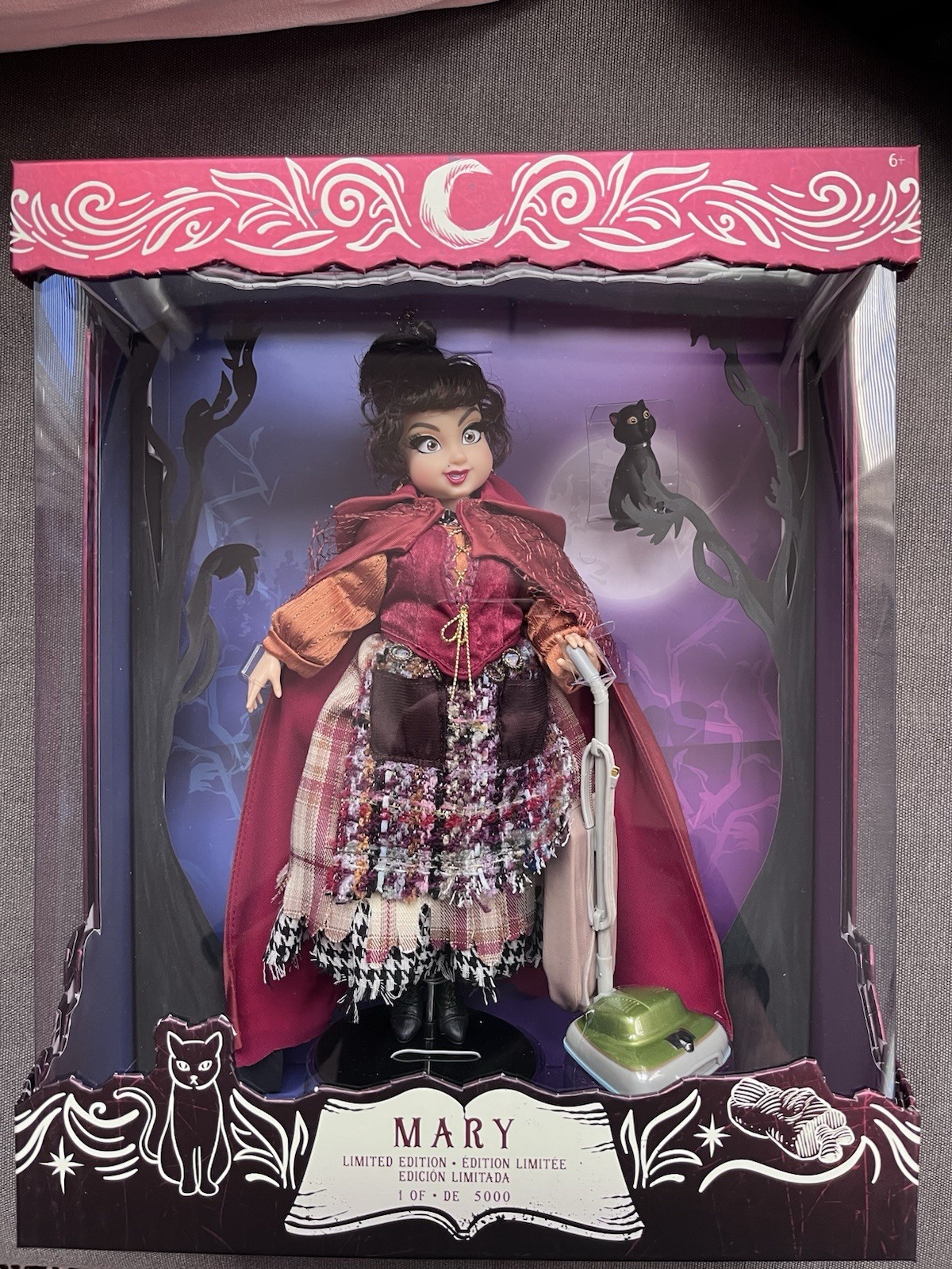 Disney Hocus Pocus MARY Sanderson Sister Limited Edition Doll LE 5000