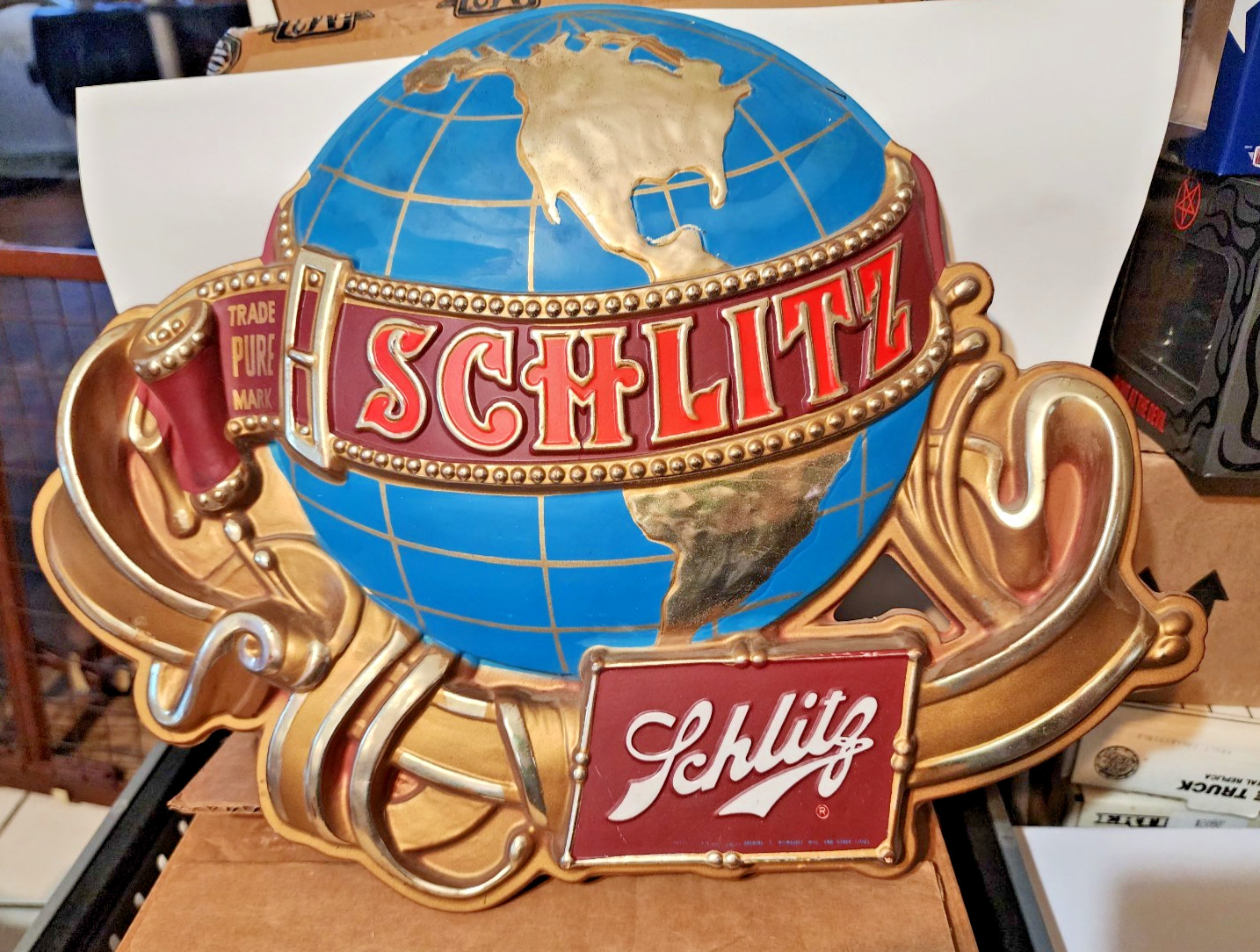 1976 Schlitz Brewing Plastic Beer Sign Gilded Blue Globe