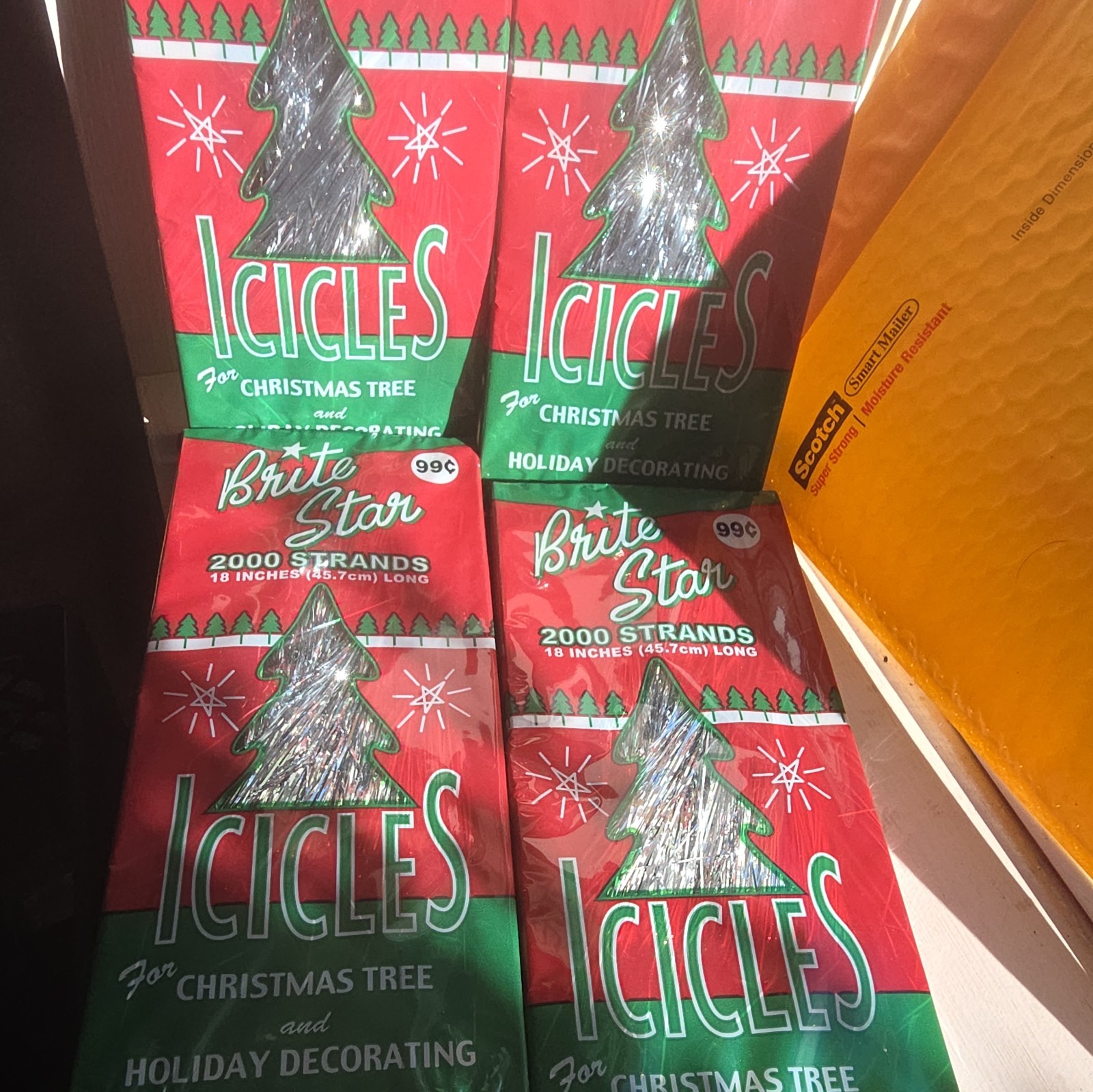4 Vtg Style Brite Star 18” Icicles Christmas Tree 2000 Strand Tinsel USA FR/SH 4 Vtg Style Brite Star 18” Icicles Christmas Tree 2000 Strand Tinsel USA FR/SH