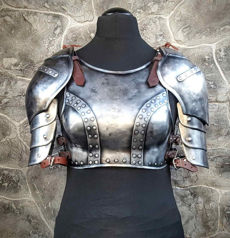 Ciri Witcher video-game Set, Cuirass and Shoulders Zireael Armor/The breast and