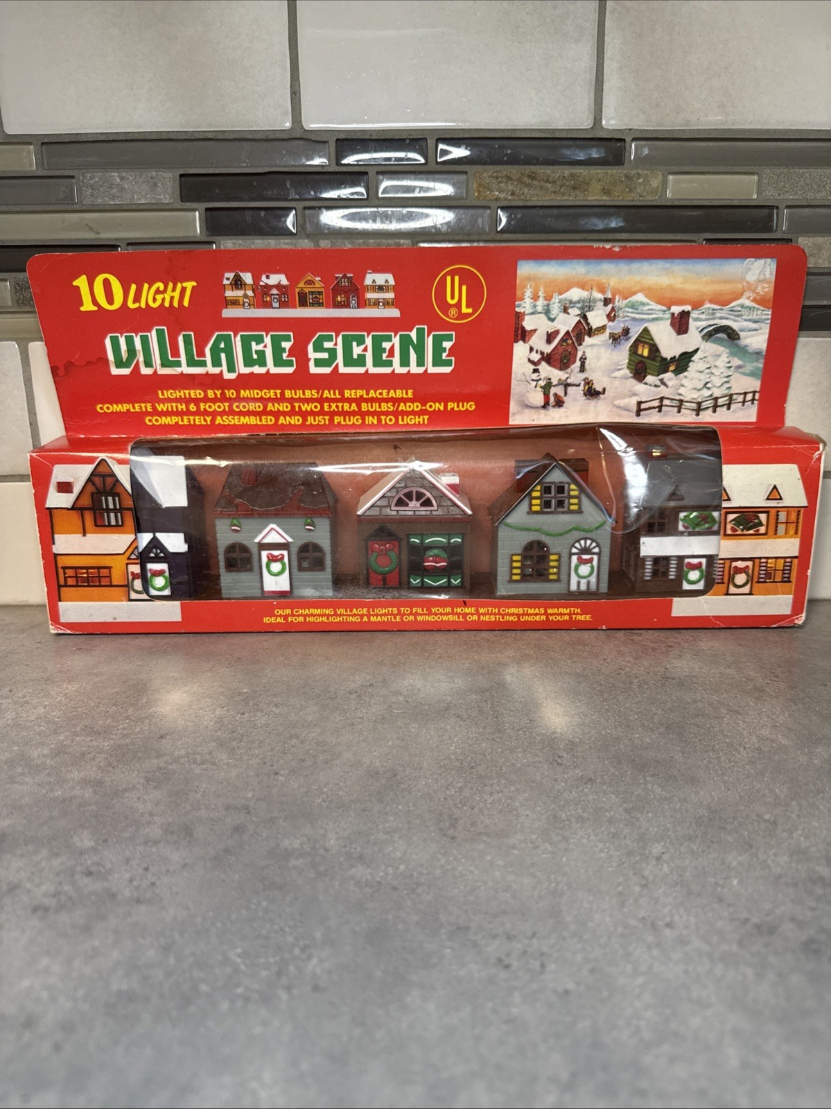 Vintage 10 Light Christmas Village Scene Houses Lighted Cottage Core 