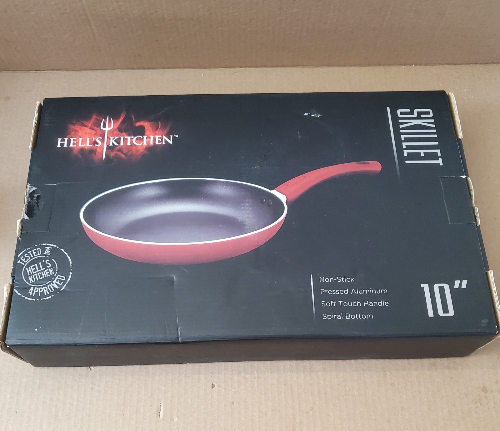 Skillet Non-stick Frying Pan Oven Safe Red -Cooking-Pan. Skillet Non-stick Frying Pan Oven Safe Red -Cooking-Pan.