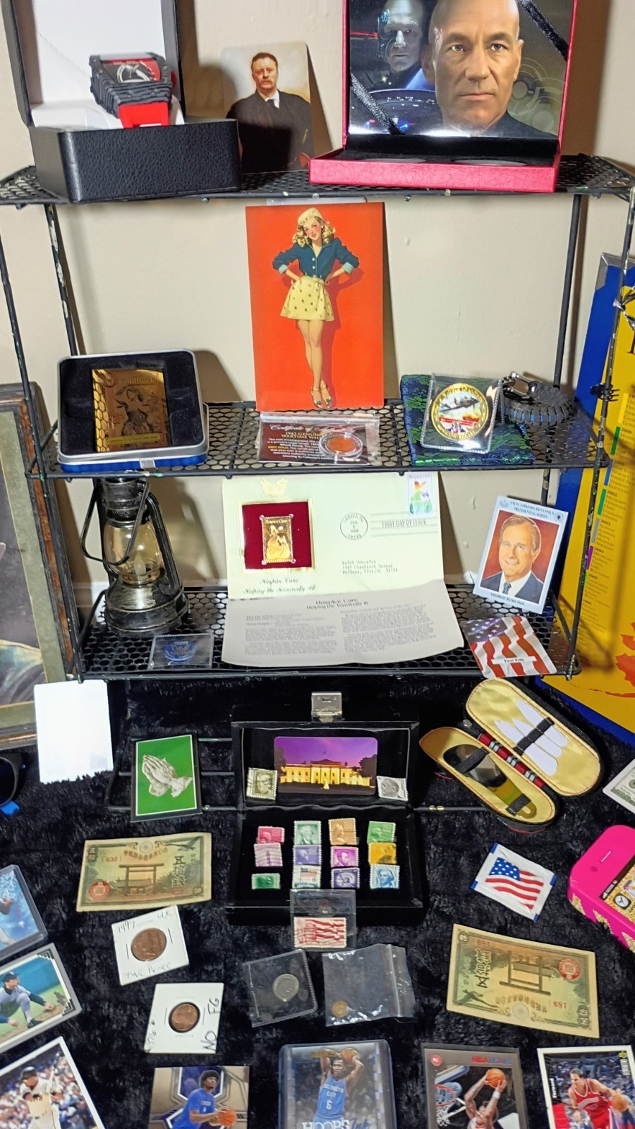 Grandpa\'s Junk Drawer Lot - Antiques & Collectibles Grandpa\'s Junk Drawer Lot - Antiques & Collectibles