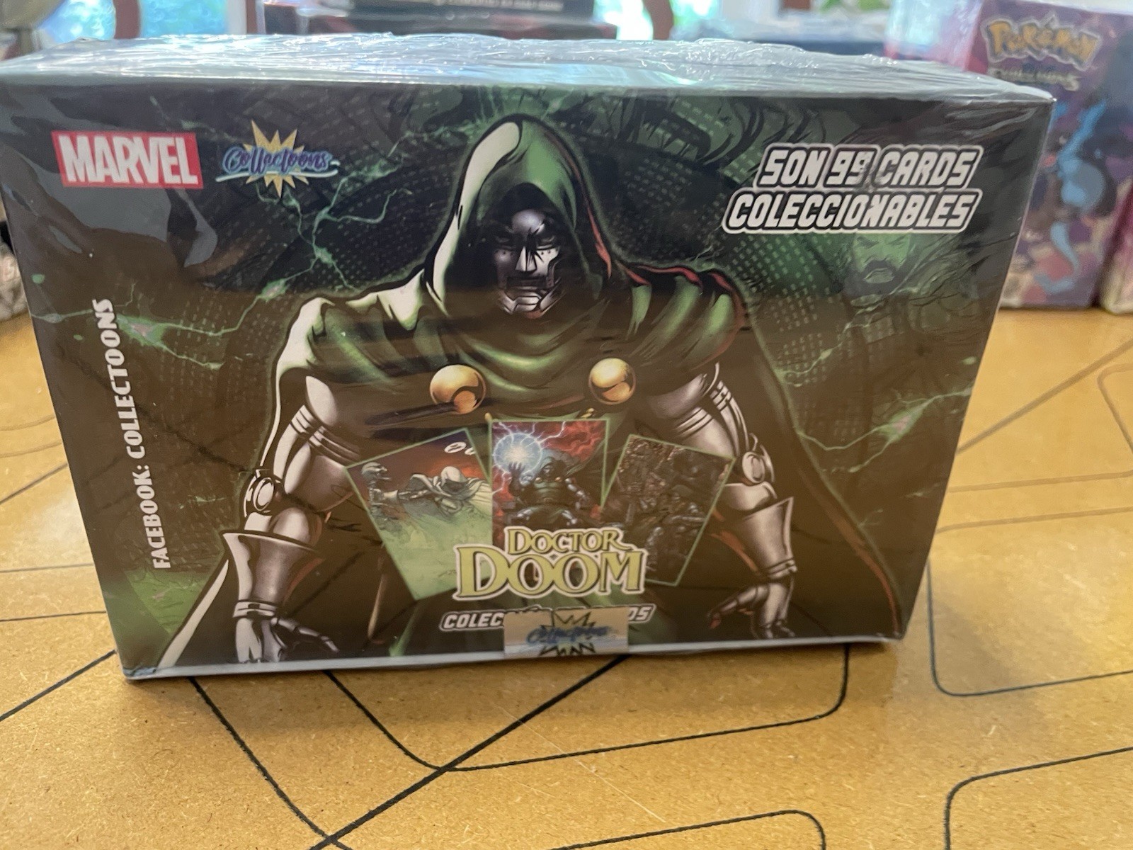 Dr. Doom Marvel Collectoons son 99 cards coleccionables From Perú