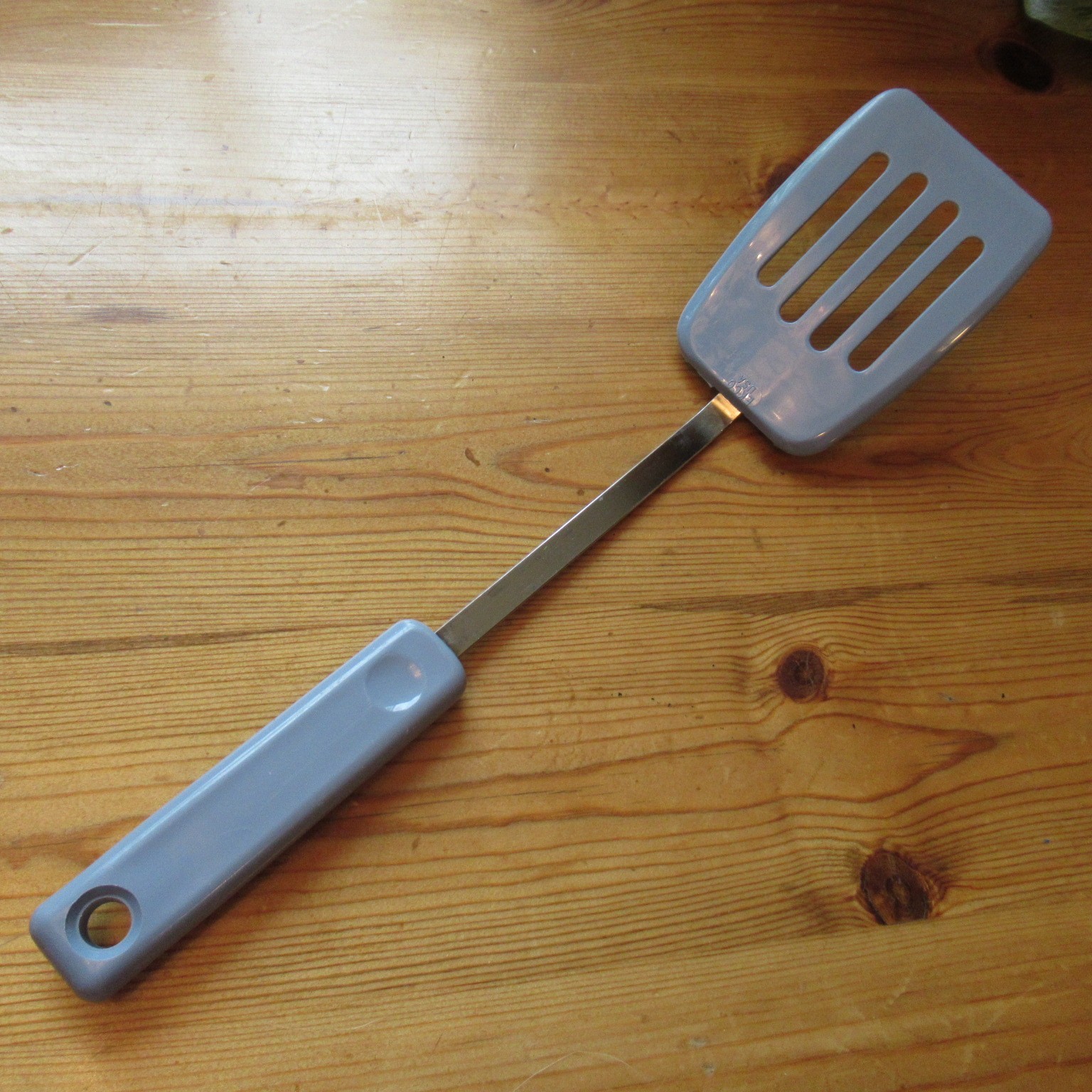 Ekco USA Slotted Spatula Nylon Blade Plastic Country Blue 13\