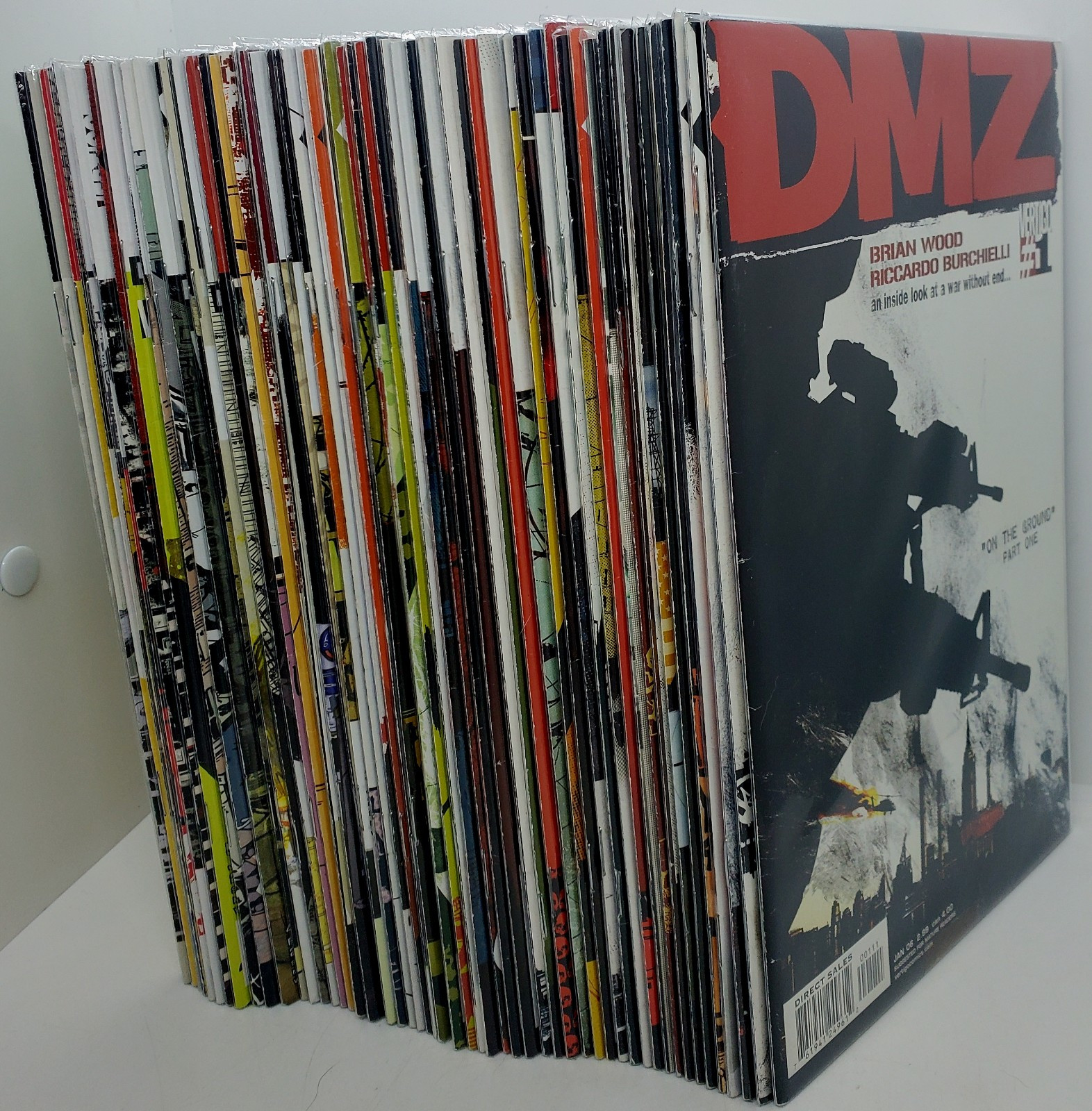 LOT of 56 DMZ Comic Books #1-61 (Vertigo, 2006) 1st Print Mint Condition 🔥📚