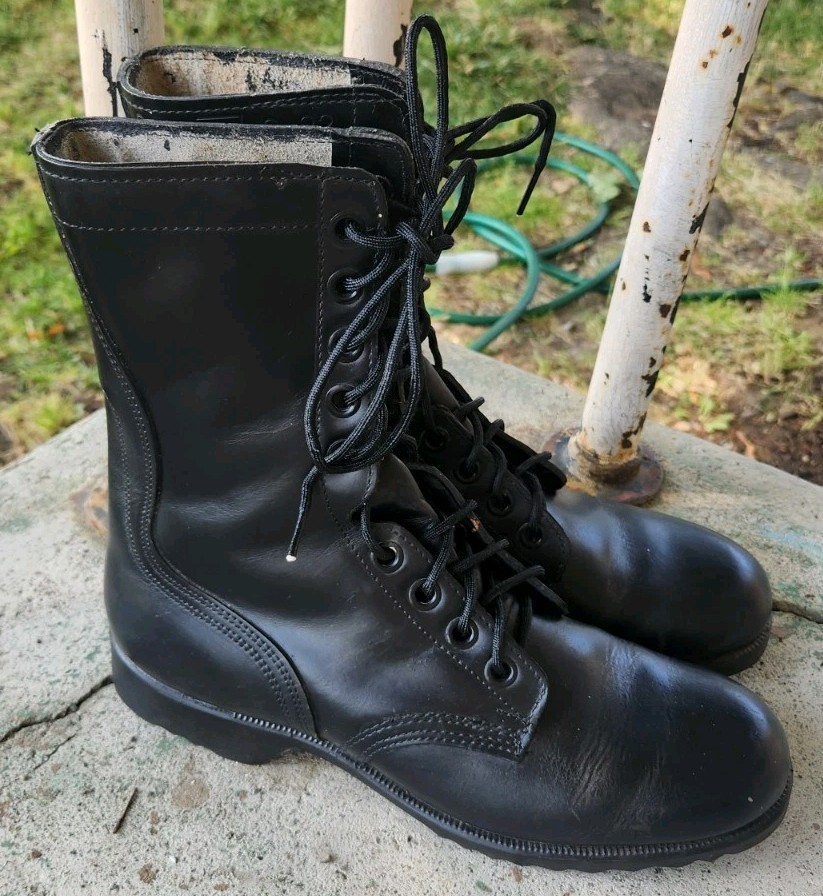 VINTAGE RO SEARCH COMBAT BOOTS SIZE 9 R VINTAGE RO SEARCH COMBAT BOOTS SIZE 9 R