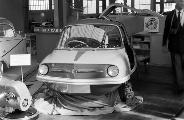 Meadows Frisky Microcar And Two Stroke Engine Motor Show 1957 Car Old Photo Meadows Frisky Microcar And Two Stroke Engine Motor Show 1957 Car Old Photo