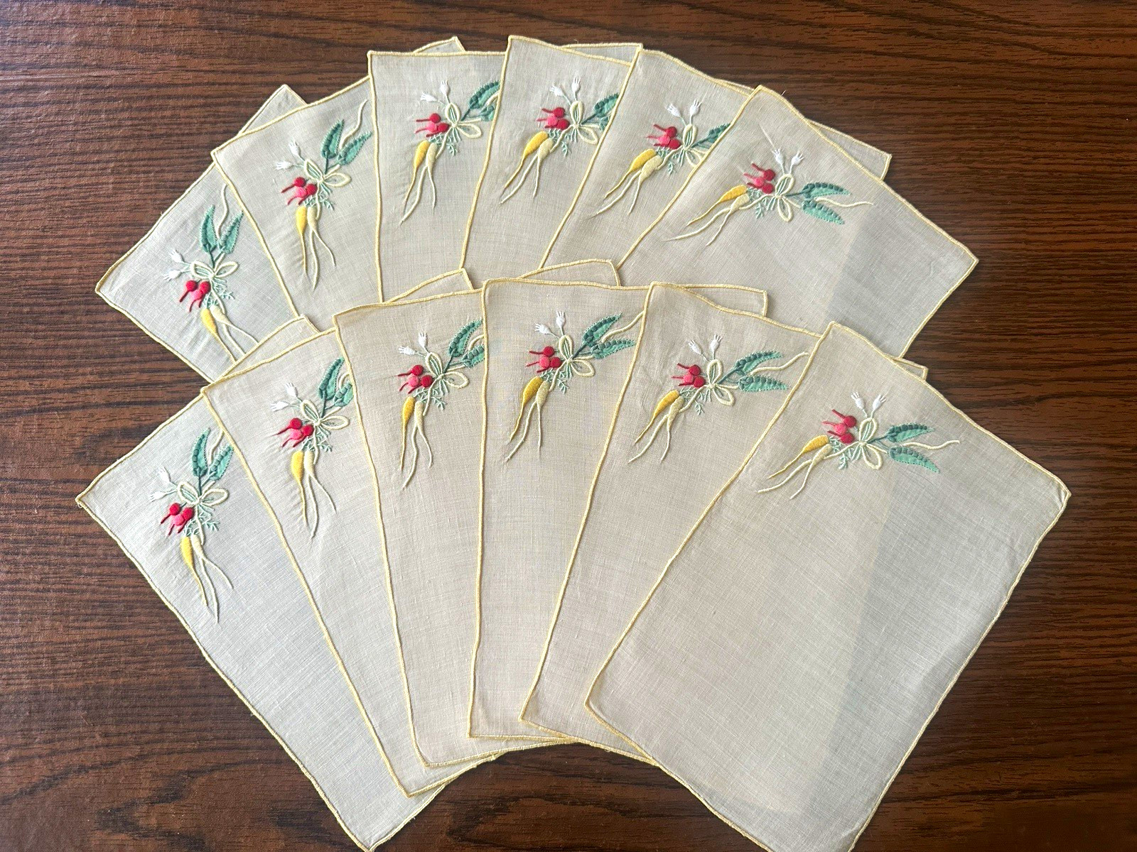Set of 12 Vintage Marghab Cocktail Napkins Pattern 699 Carrots and Peas Set of 12 Vintage Marghab Cocktail Napkins Pattern 699 Carrots and Peas