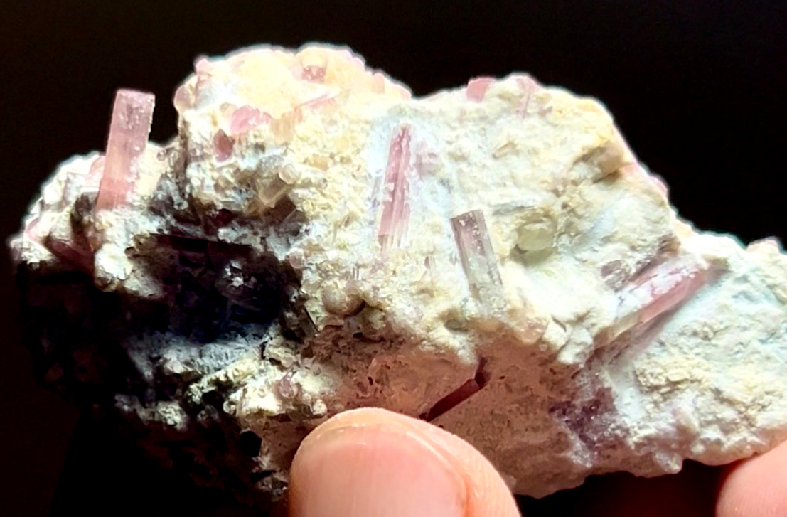 400 Carats Beautiful Pink Tourmaline Crystal Bunch Specimen from Afghanistan 400 Carats Beautiful Pink Tourmaline Crystal Bunch Specimen from Afghanistan