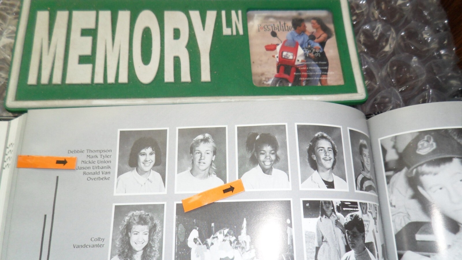 ACTRESS GABRIELLA UNION/ORIGINAL 1989 FOOTHILL HIGH YEARBOOK/PLEASANTON, CALIF
