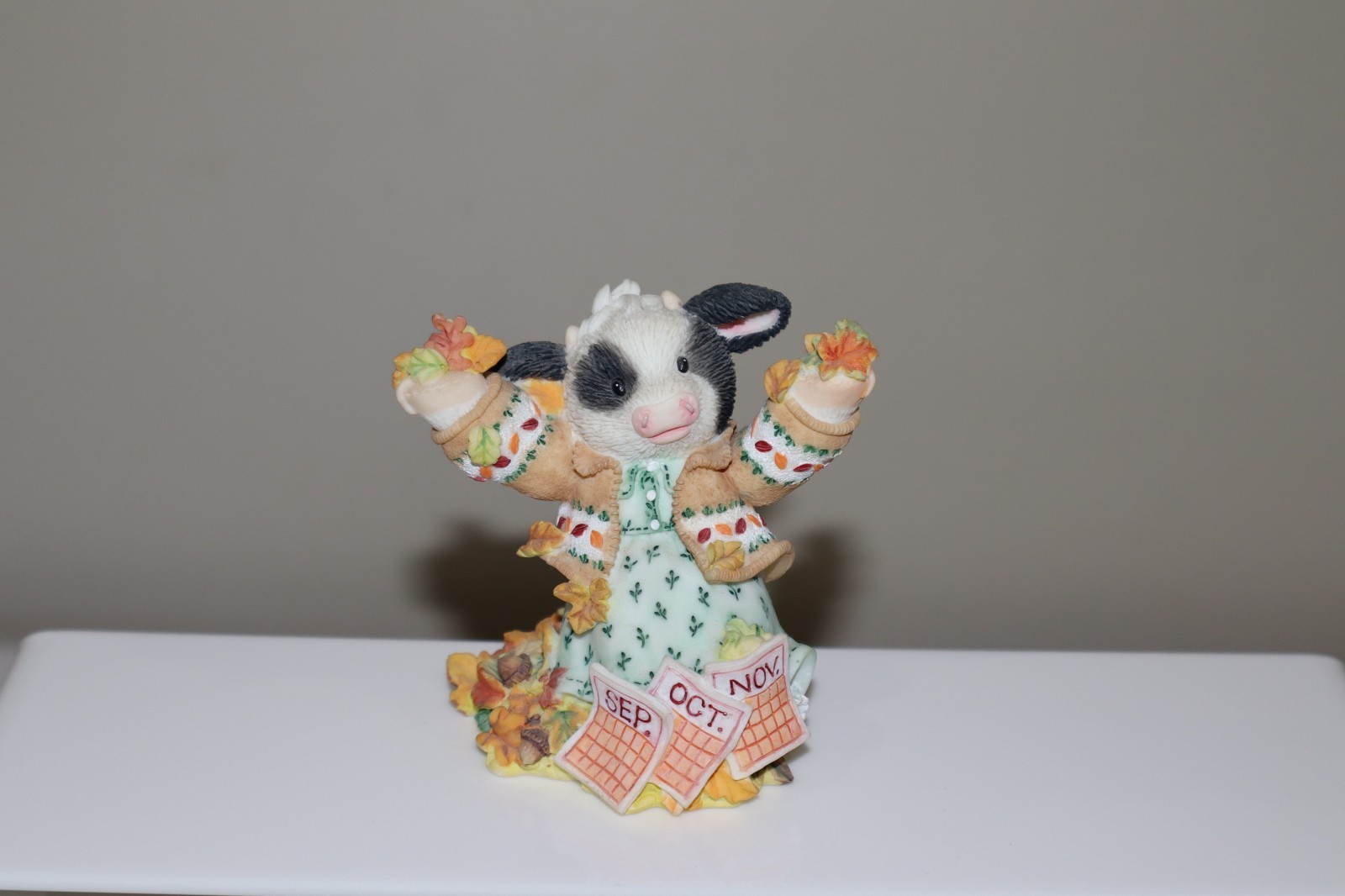 Mary’s Moo Moos Autumn Leaves Moo Joyful Customer Appreciation Figurine Enesco Mary’s Moo Moos Autumn Leaves Moo Joyful Customer Appreciation Figurine Enesco