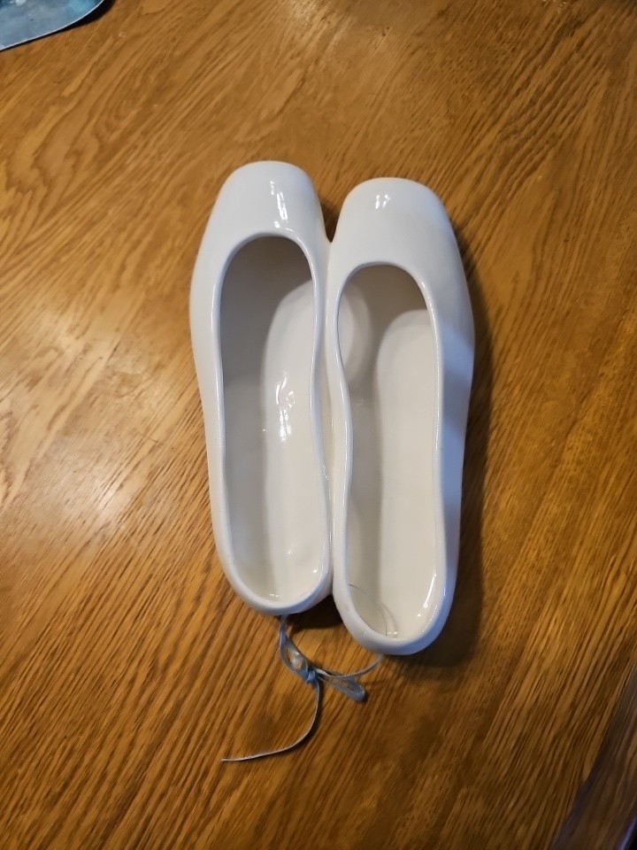 Vintage Ceramic Ballet Slippers Wall Decor