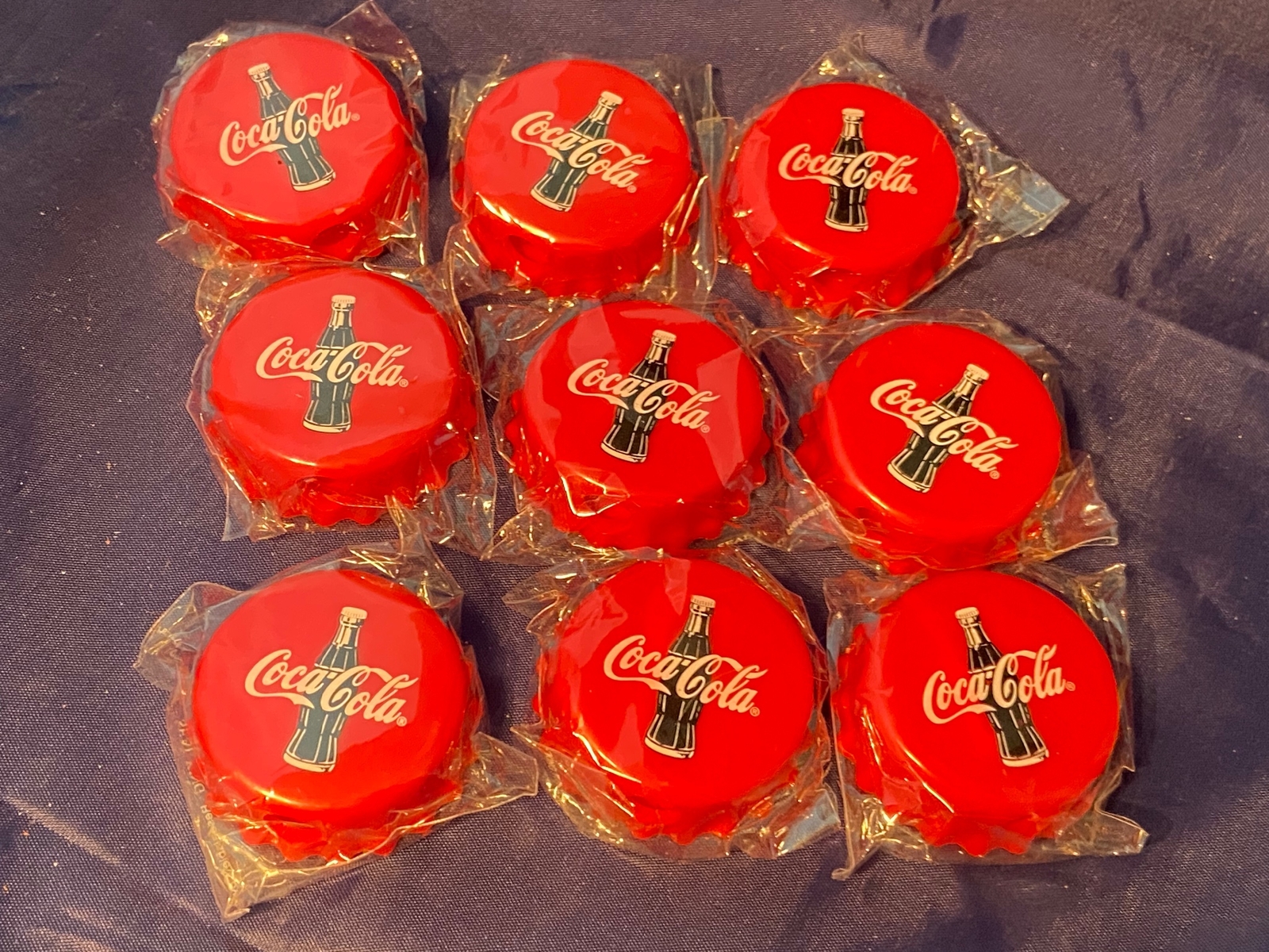 Lot of 7 Vintage 1999 Coca-Cola Bottle Cap Pencil Sharpeners New Sealed Red Lot of 7 Vintage 1999 Coca-Cola Bottle Cap Pencil Sharpeners New Sealed Red