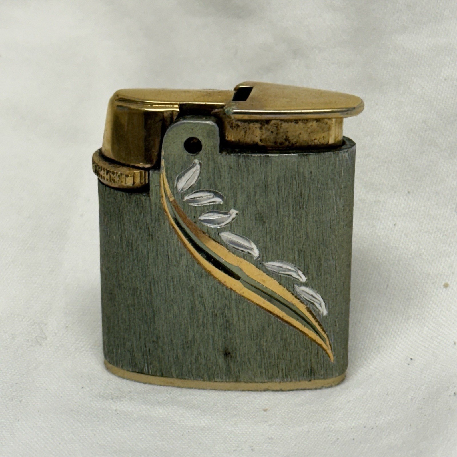 Vintage USA Ronson VARAFLAME Petite Lighter - Jacqueline Kennedy Style - AS-IS Vintage USA Ronson VARAFLAME Petite Lighter - Jacqueline Kennedy Style - AS-IS
