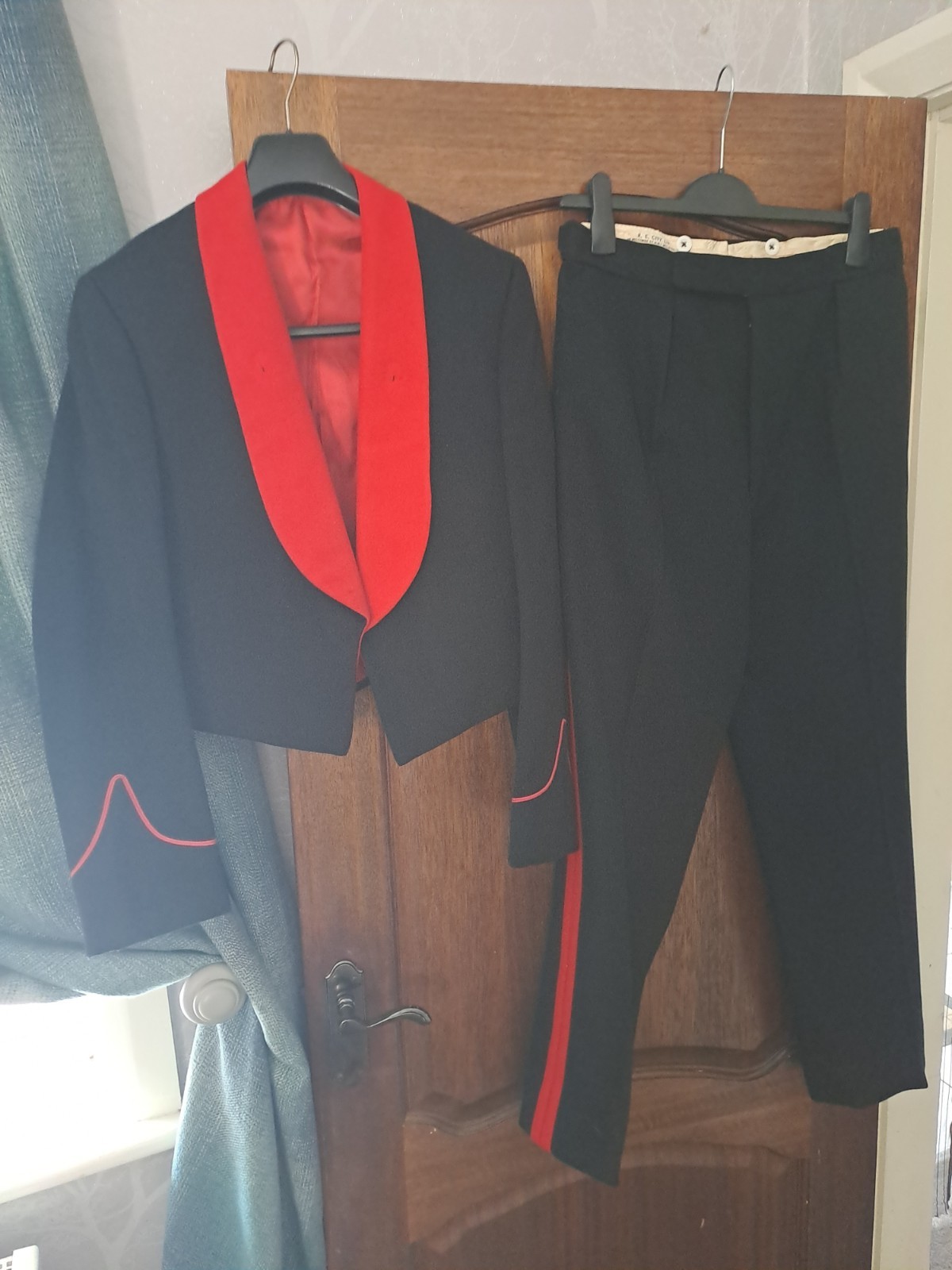 Vintage British Army No10 Mess Dress Uniform Jacket 38 Re City 1950s REME RAOC Vintage British Army No10 Mess Dress Uniform Jacket 38 Re City 1950s REME RAOC